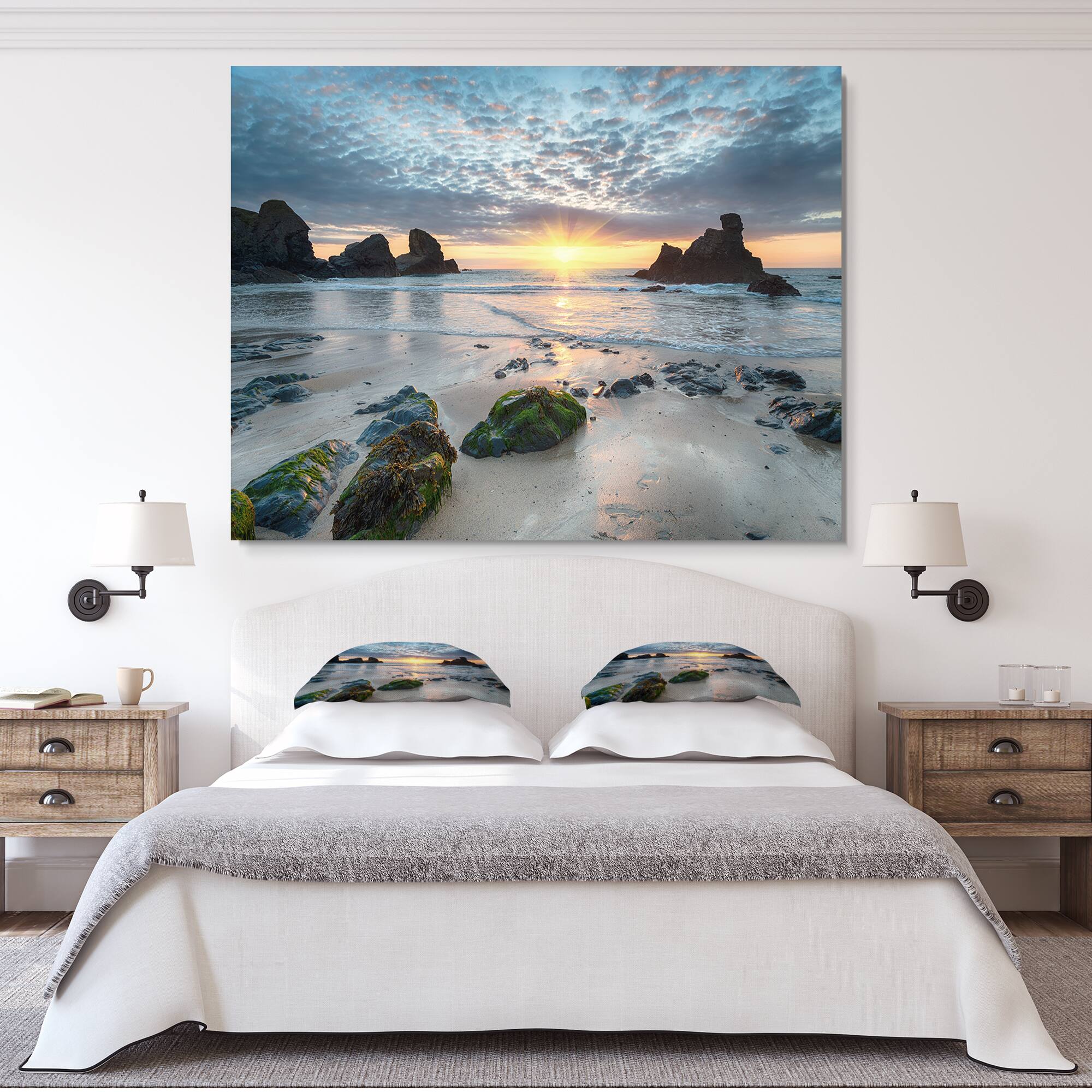 Designart - Beautiful Porthcothan Bay - Large Seashore Canvas Wall Art