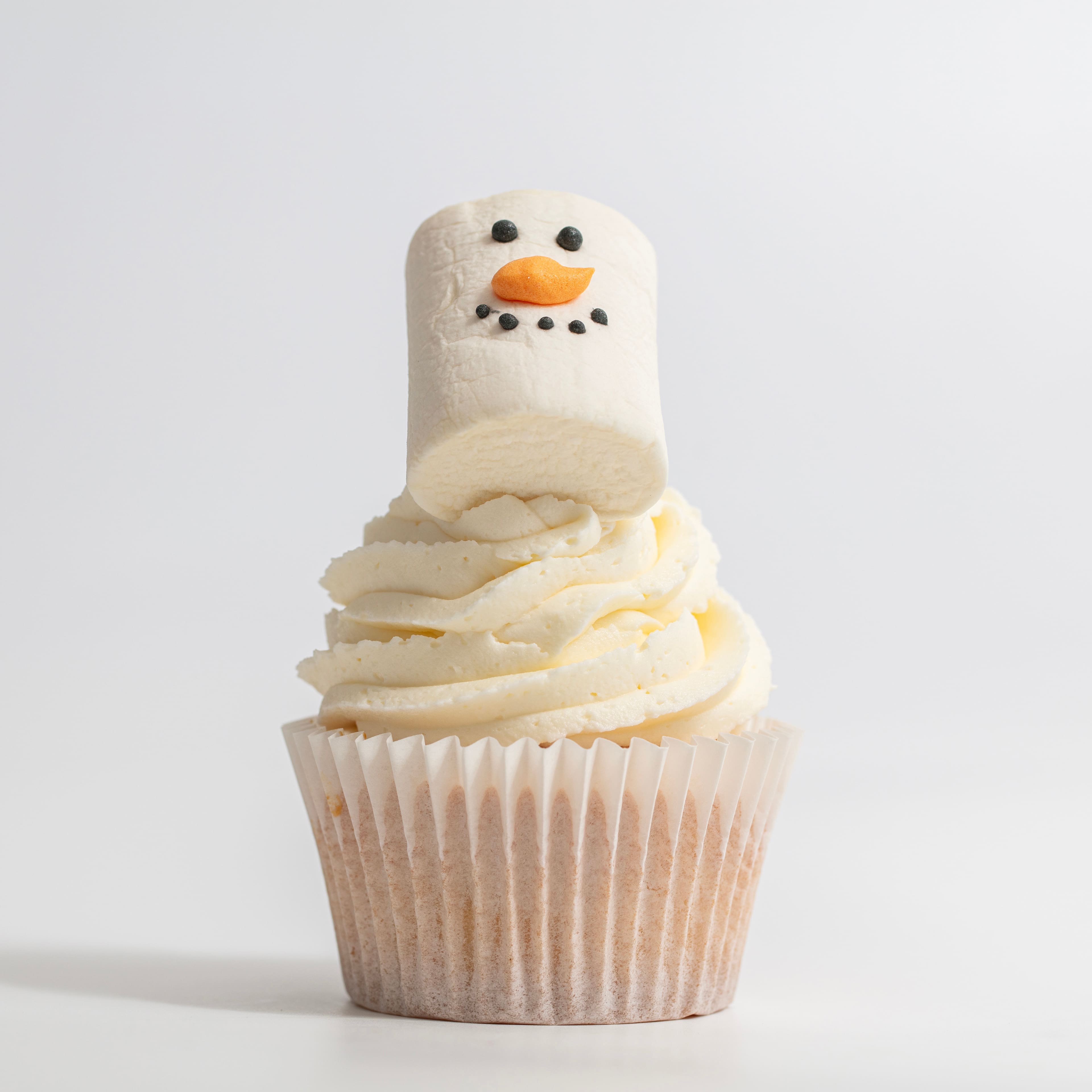 PME Cake Sweet Street&#xAE; Snowman Marshmallow Treats