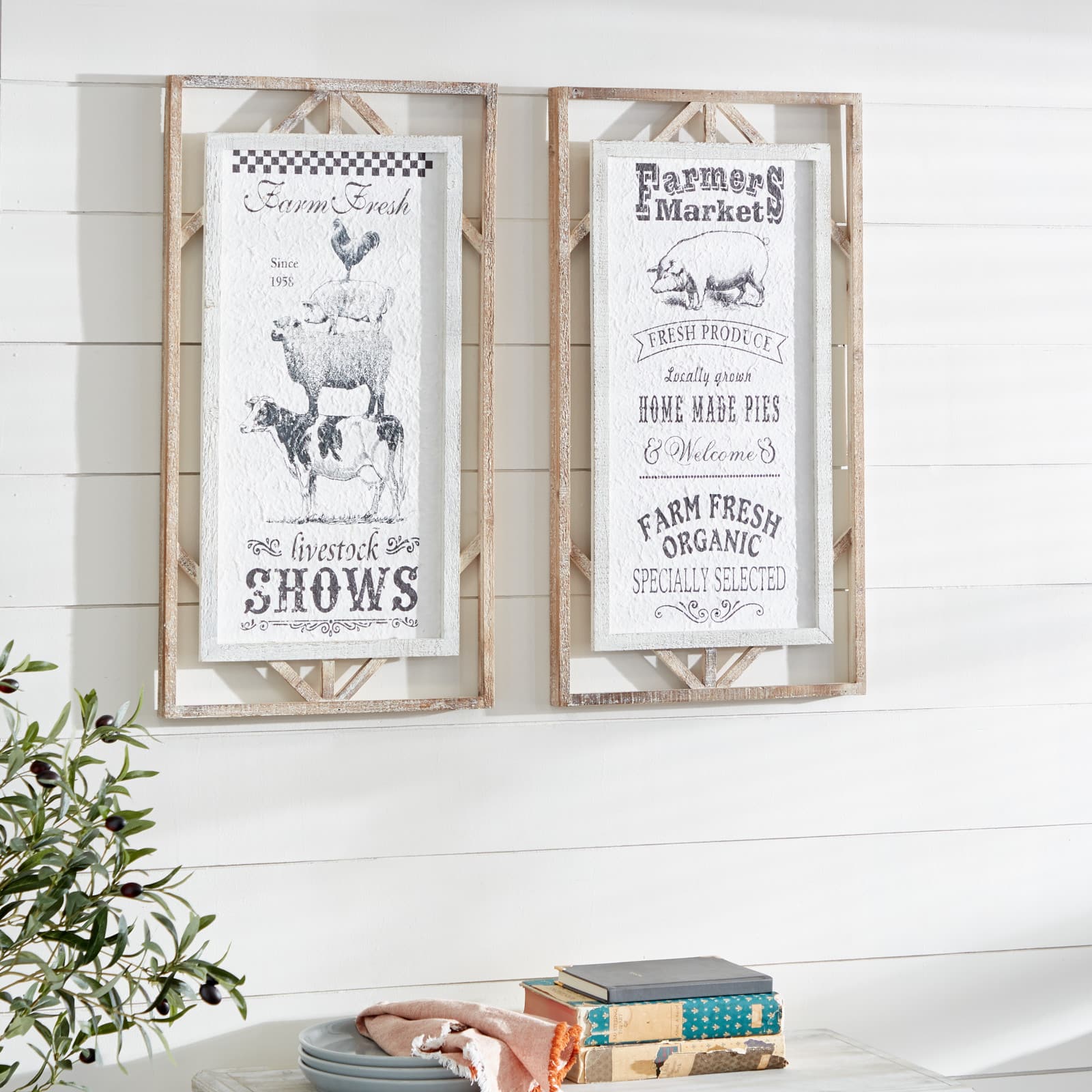 White Wood Farmhouse Wall Décor Sign Set