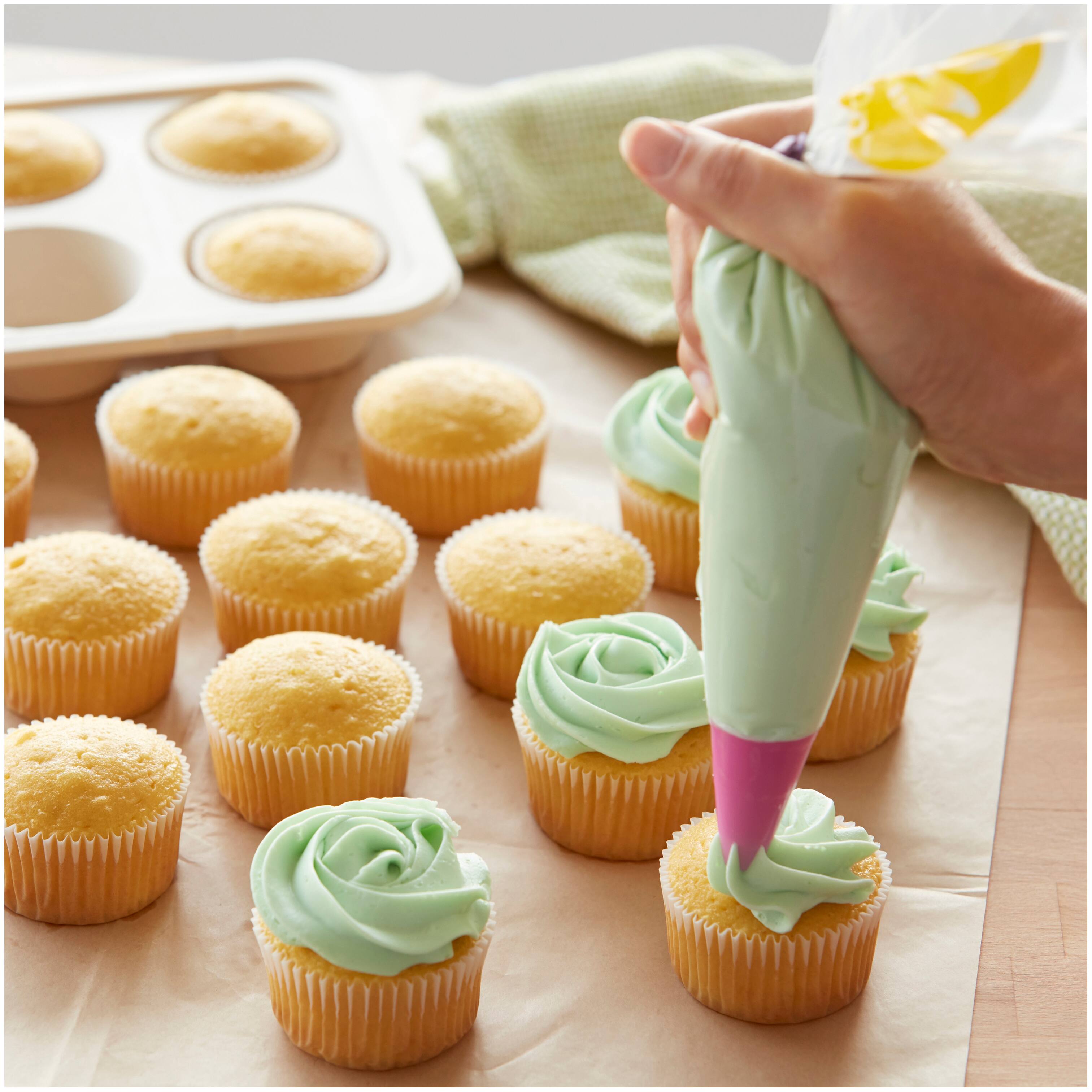 Wilton&#xAE; All-in-One Decorating Bags with Tip, 6ct.