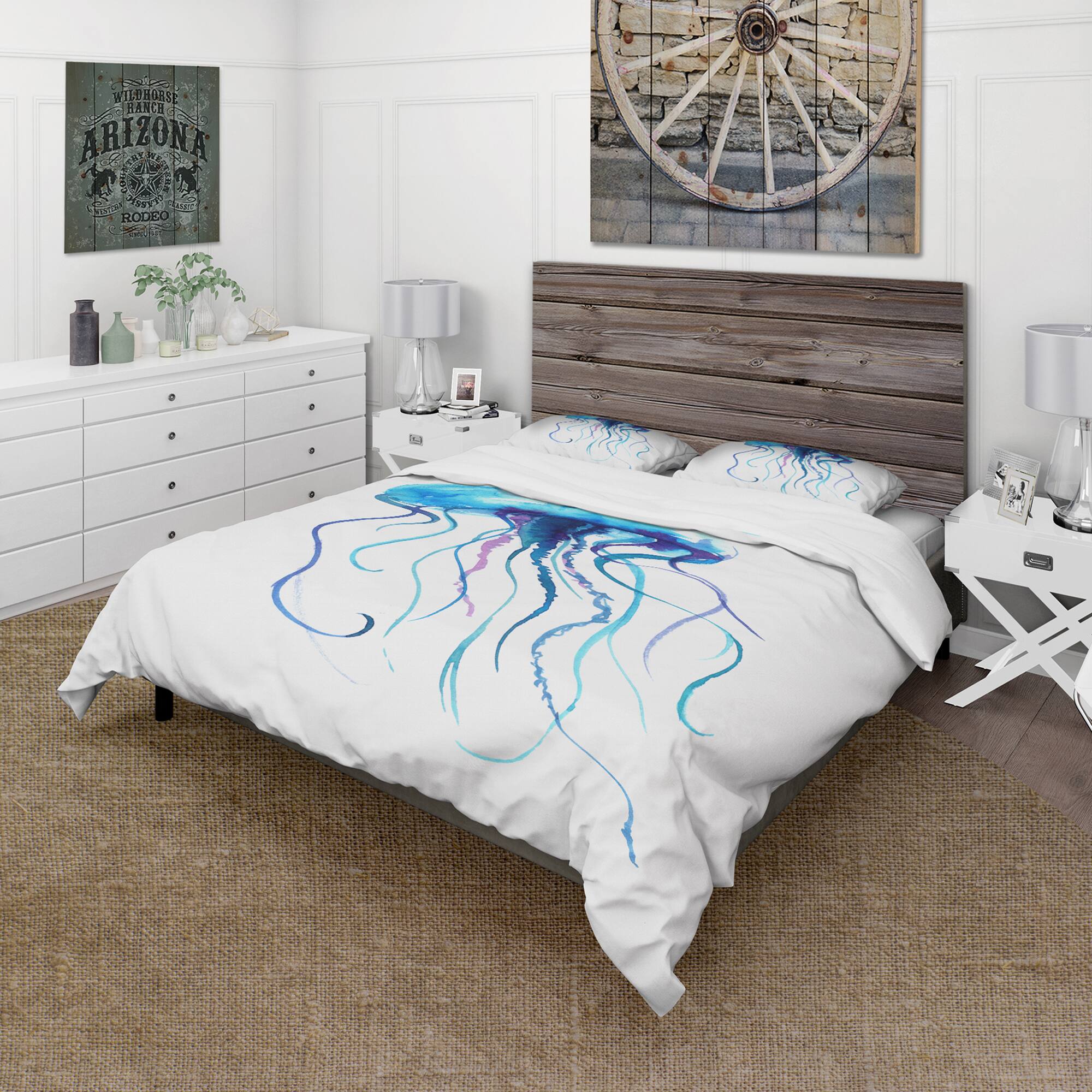 Designart &#x27;Large Light Blue Jellyfish - Animal Duvet Cover Set