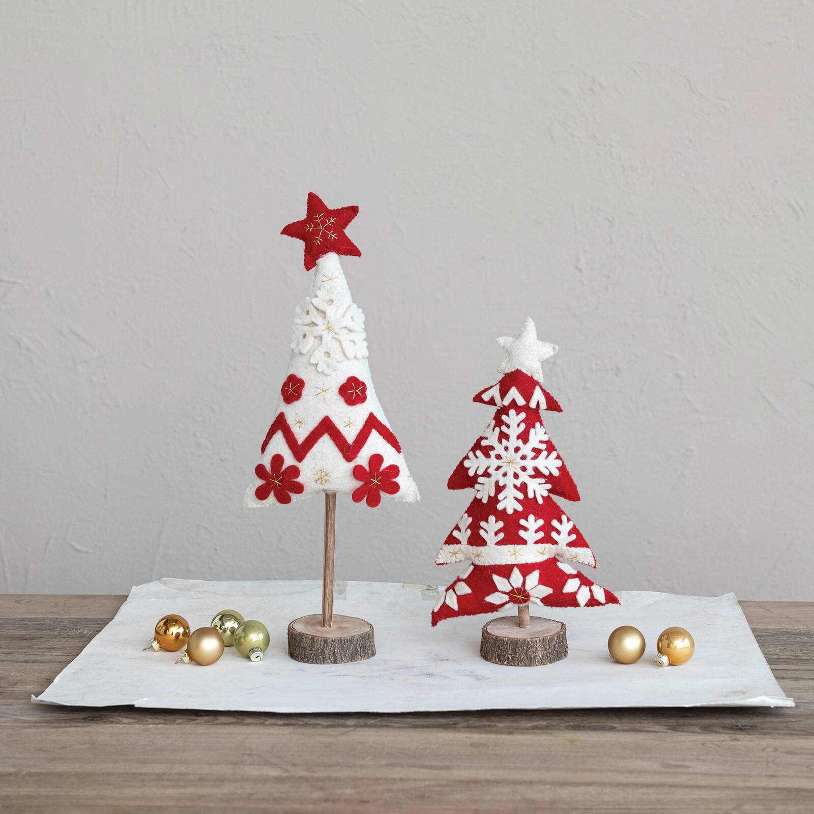 Hello Honey&#xAE; 17&#x22; Red &#x26; White Handmade Wool Felt Christmas Tree with Applique, Embroidery &#x26; Wood Slice Base