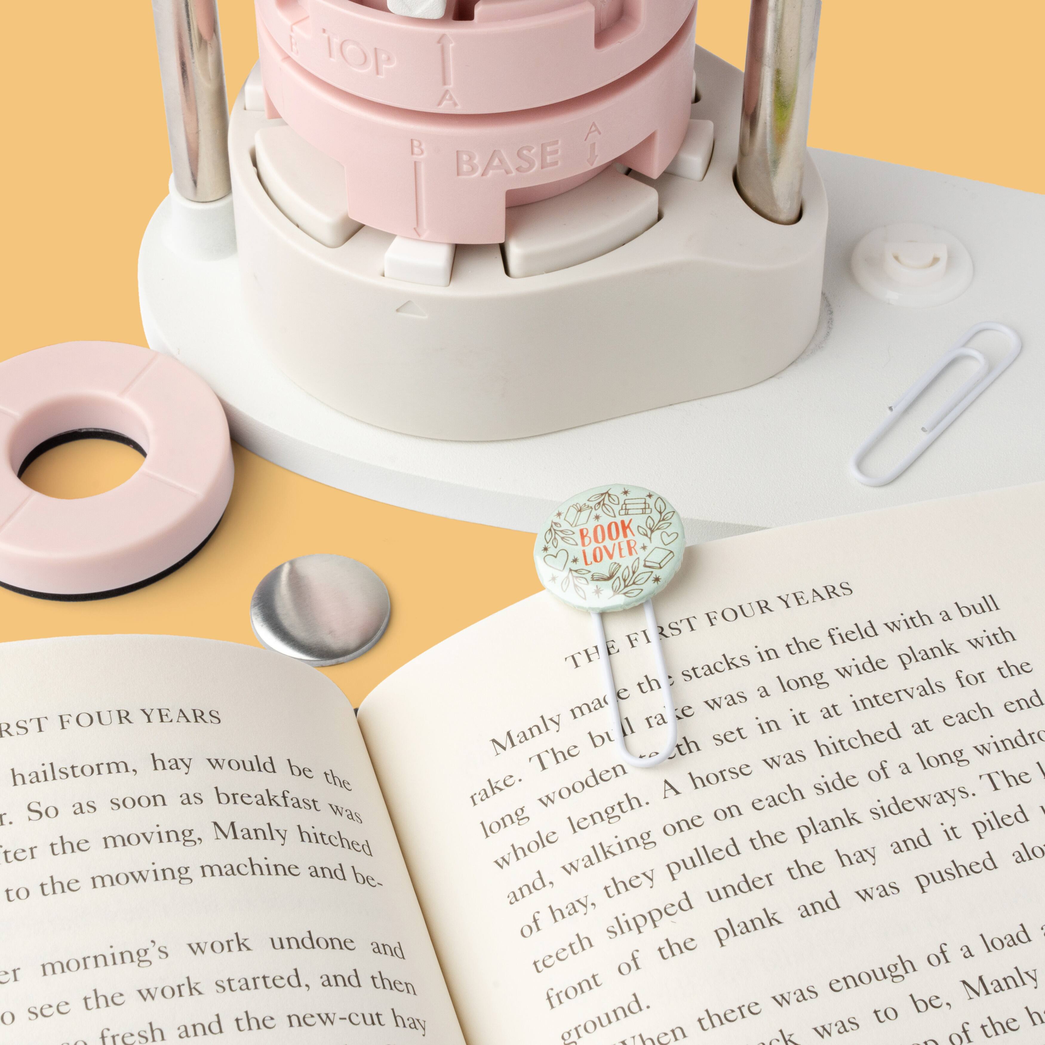 We R Memory Keepers® Button Press™ Paper Clip Backers Kit, Makes 5