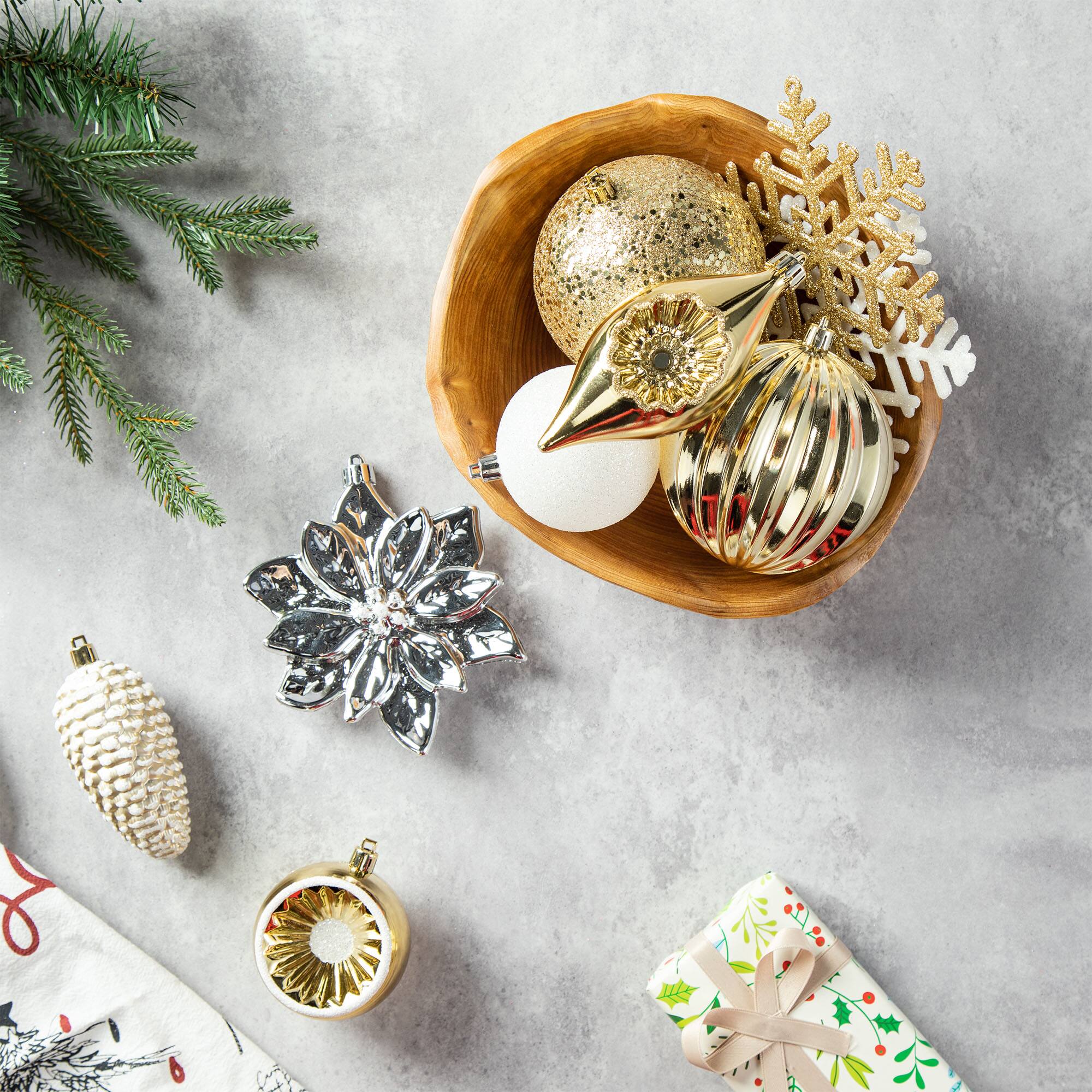 Glitzhome&#xAE; 160 Pack Elegant Silver &#x26; Gold Deluxe Boxed Shatterproof Ornaments