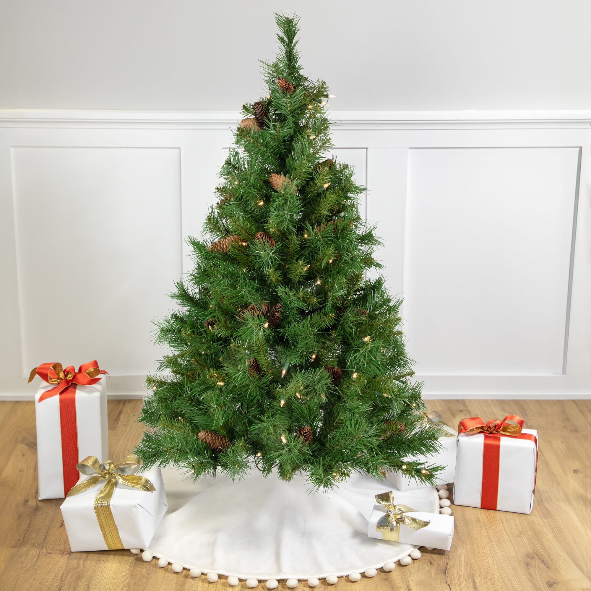 4ft. Pre-Lit Dakota Red Pine Full Artificial Christmas Tree, Clear Lights