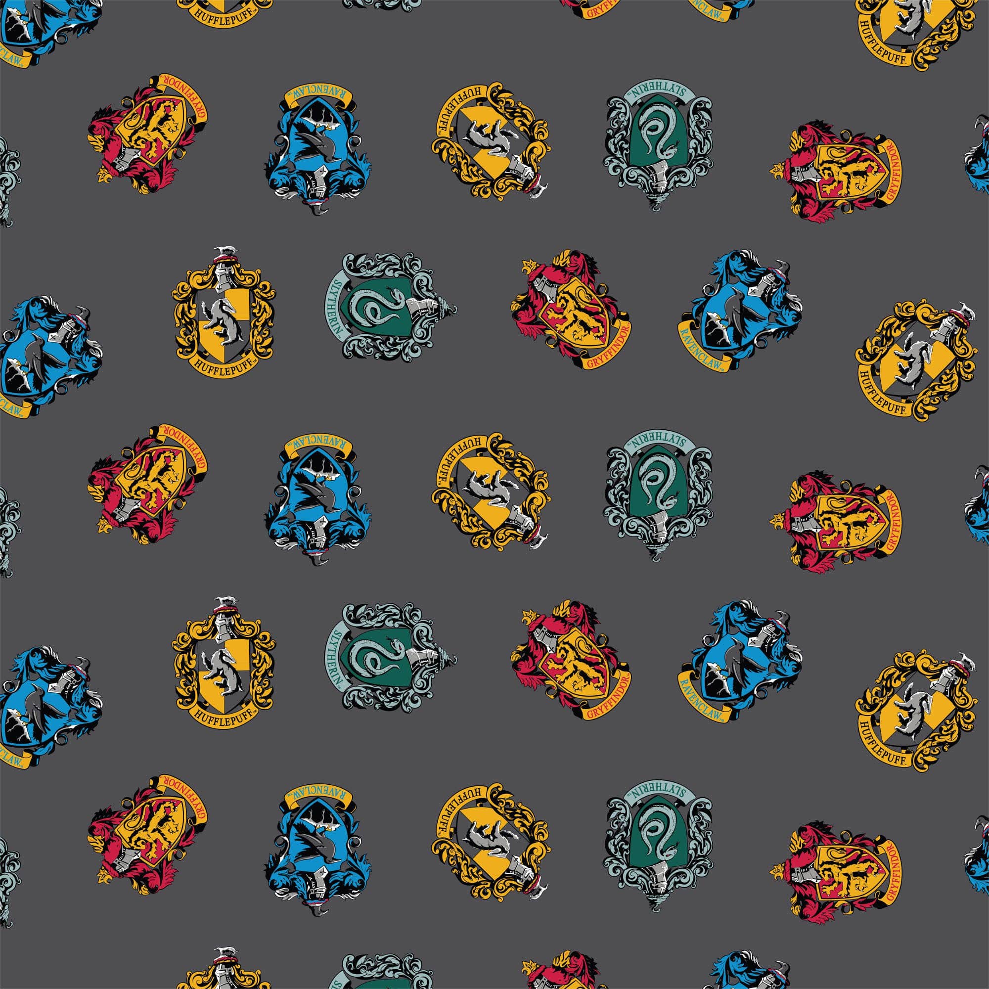 Camelot Fabrics Harry Potter Crest Fleece Precut Set