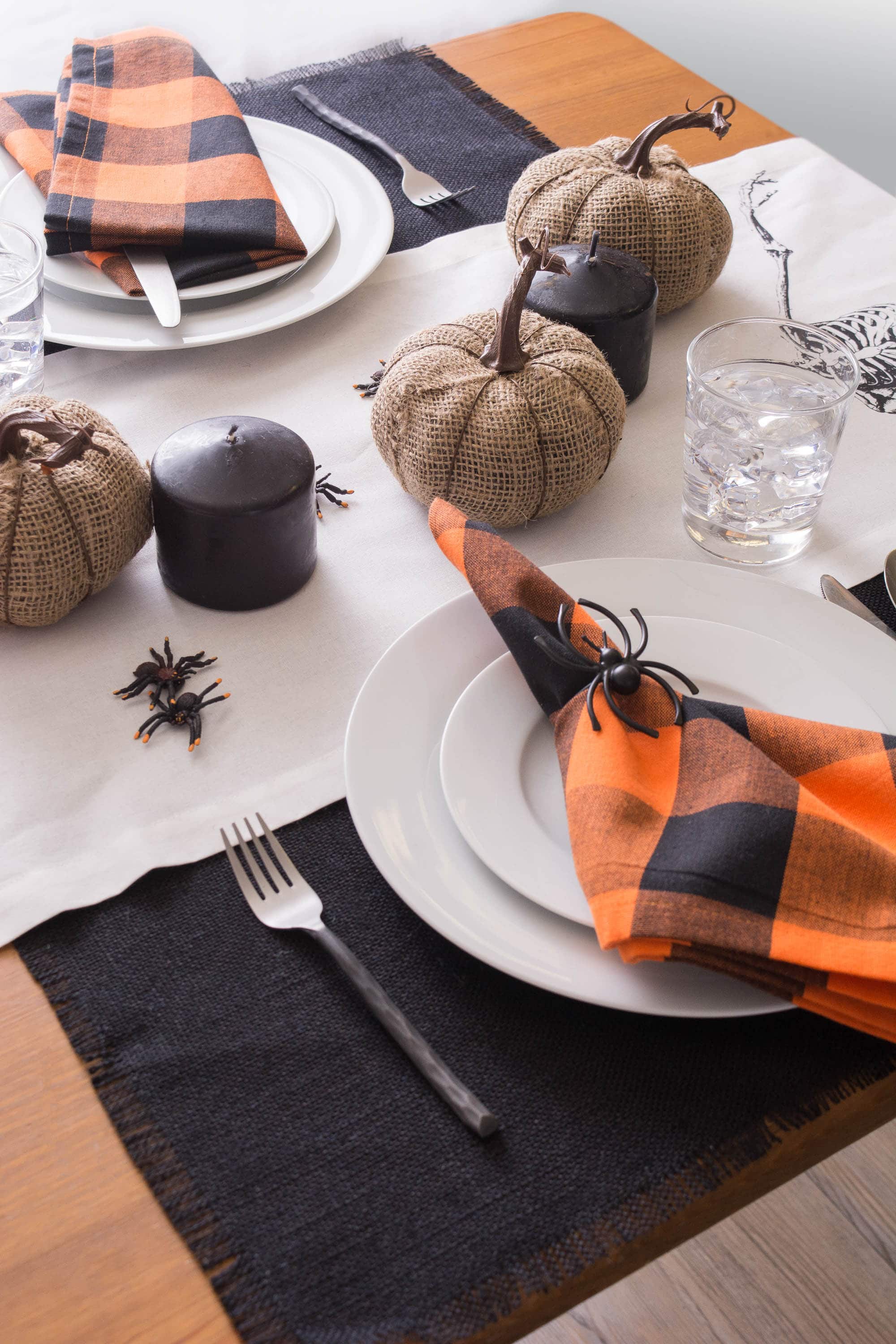 DII&#xAE; Black Jute Placemat (Set of 6)