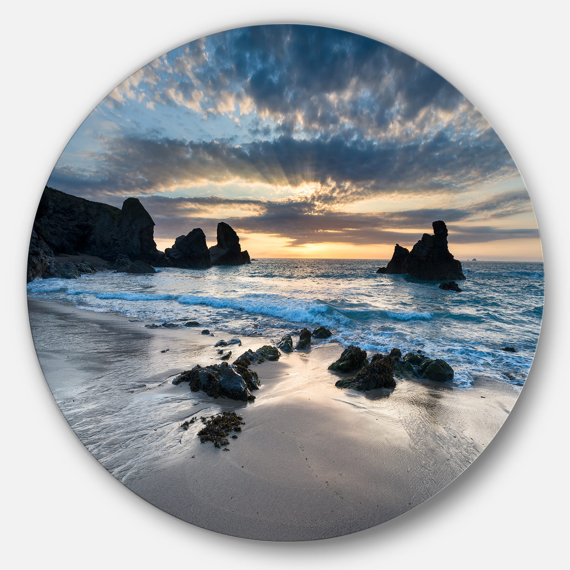 Designart - Beautiful Porthcothan Bay&#x27; Seashore Metal Circle Wall Art