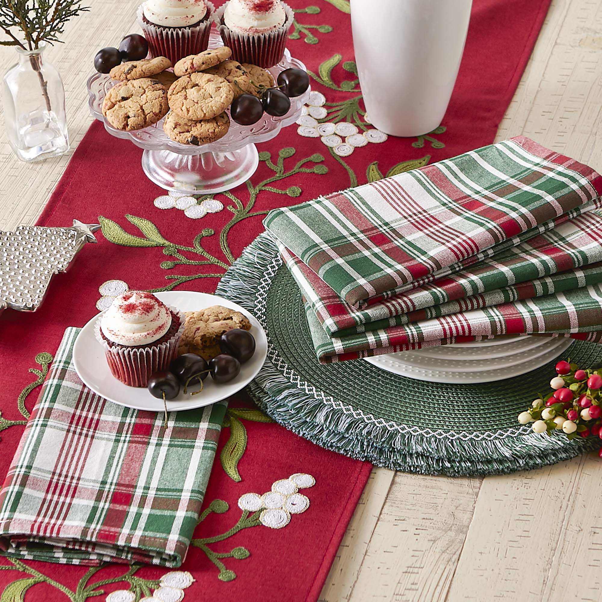 DII® Yuletide Plaid Napkins, 6ct.