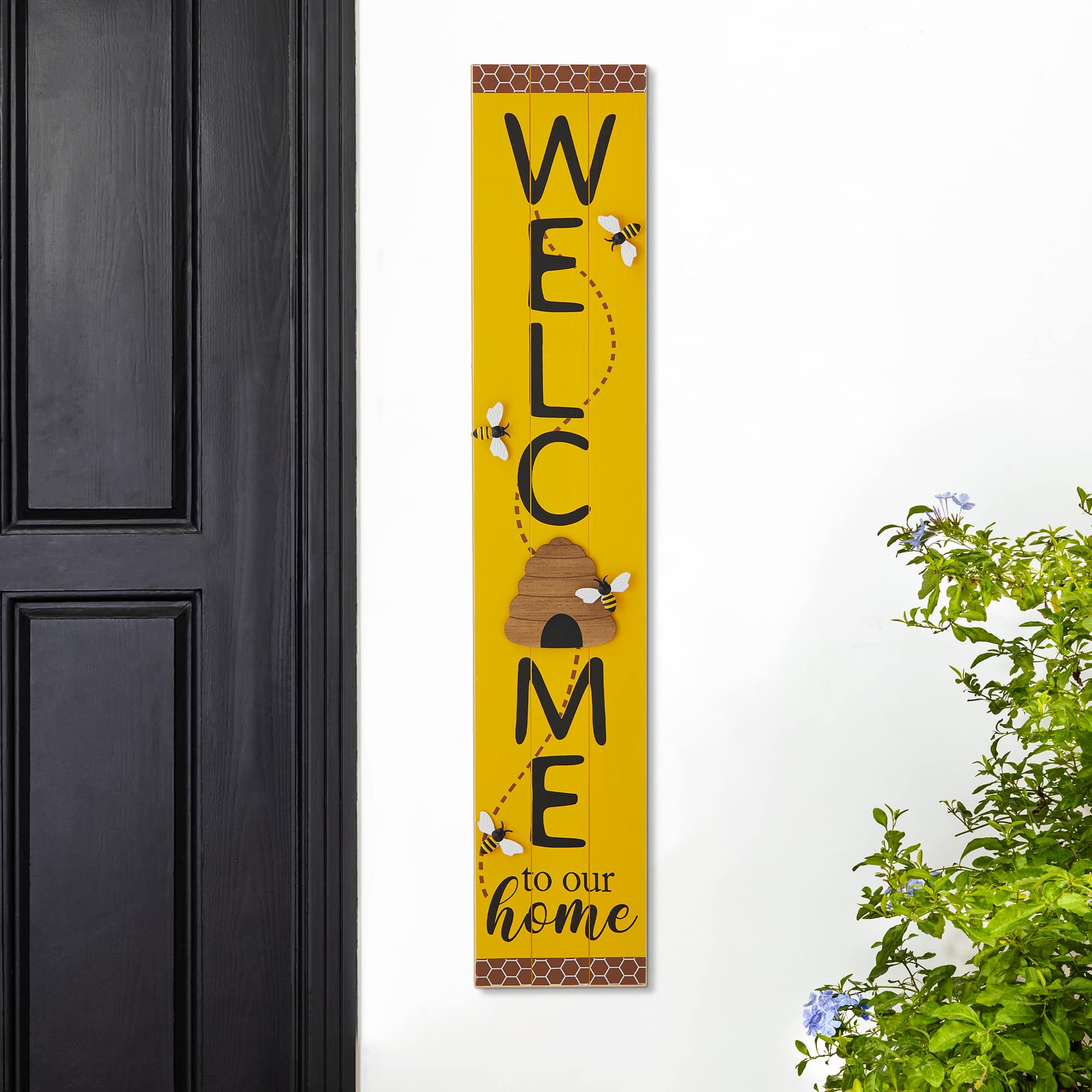 Glitzhome&#xAE; 42&#x22; Wood Bees WELCOME Porch Sign