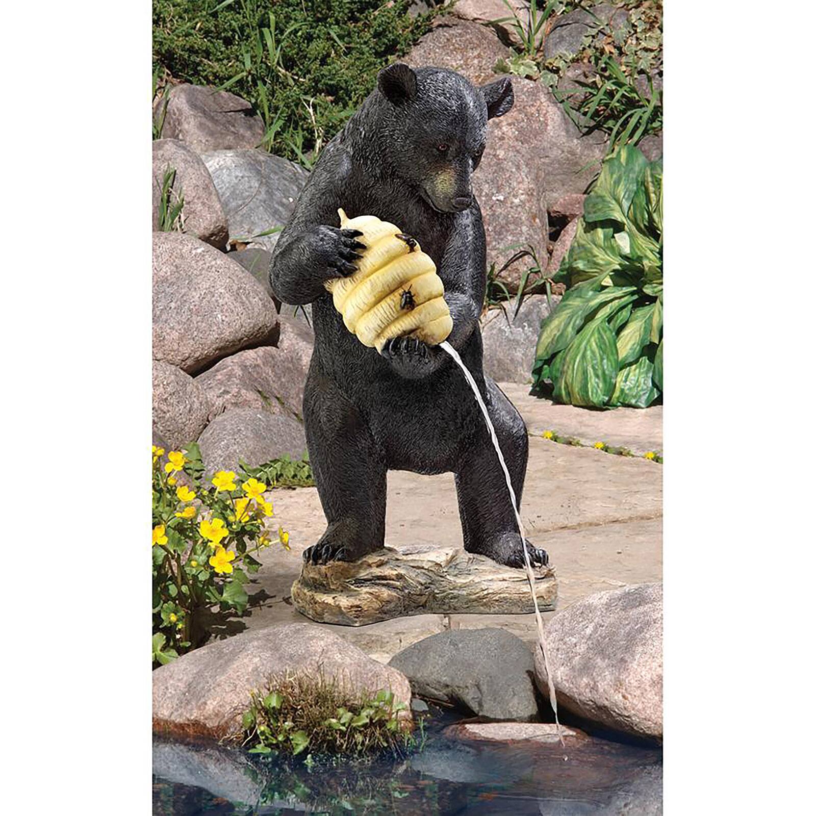 Design Toscano Beehive Black Bear Spitter Piped Statue