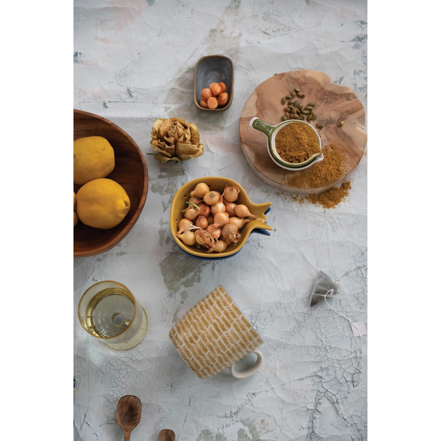 Hello Honey® Hand-Painted Stoneware Measuring Cup Set