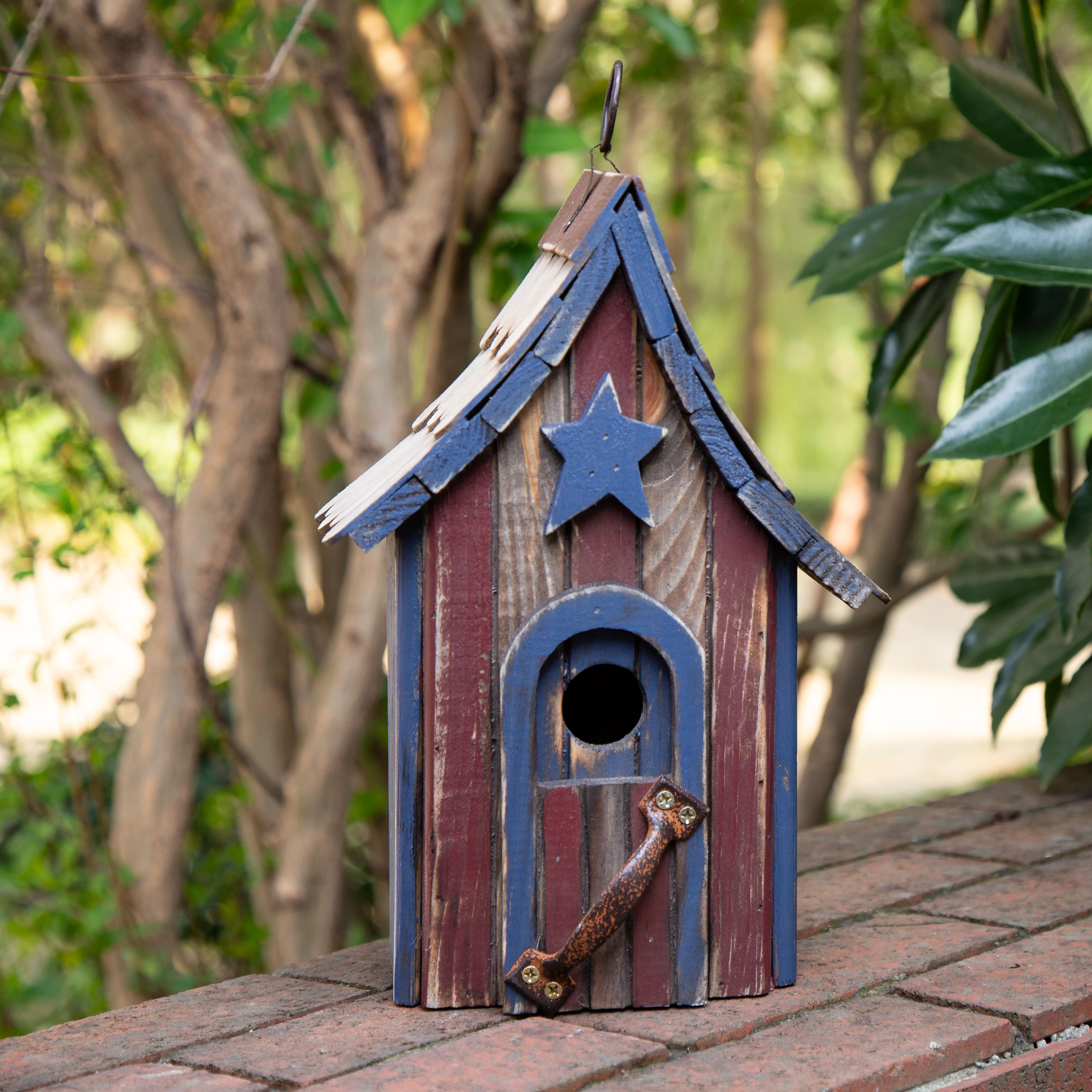 Glitzhome&#xAE; Patriotic Hand Painted Wood Bird House