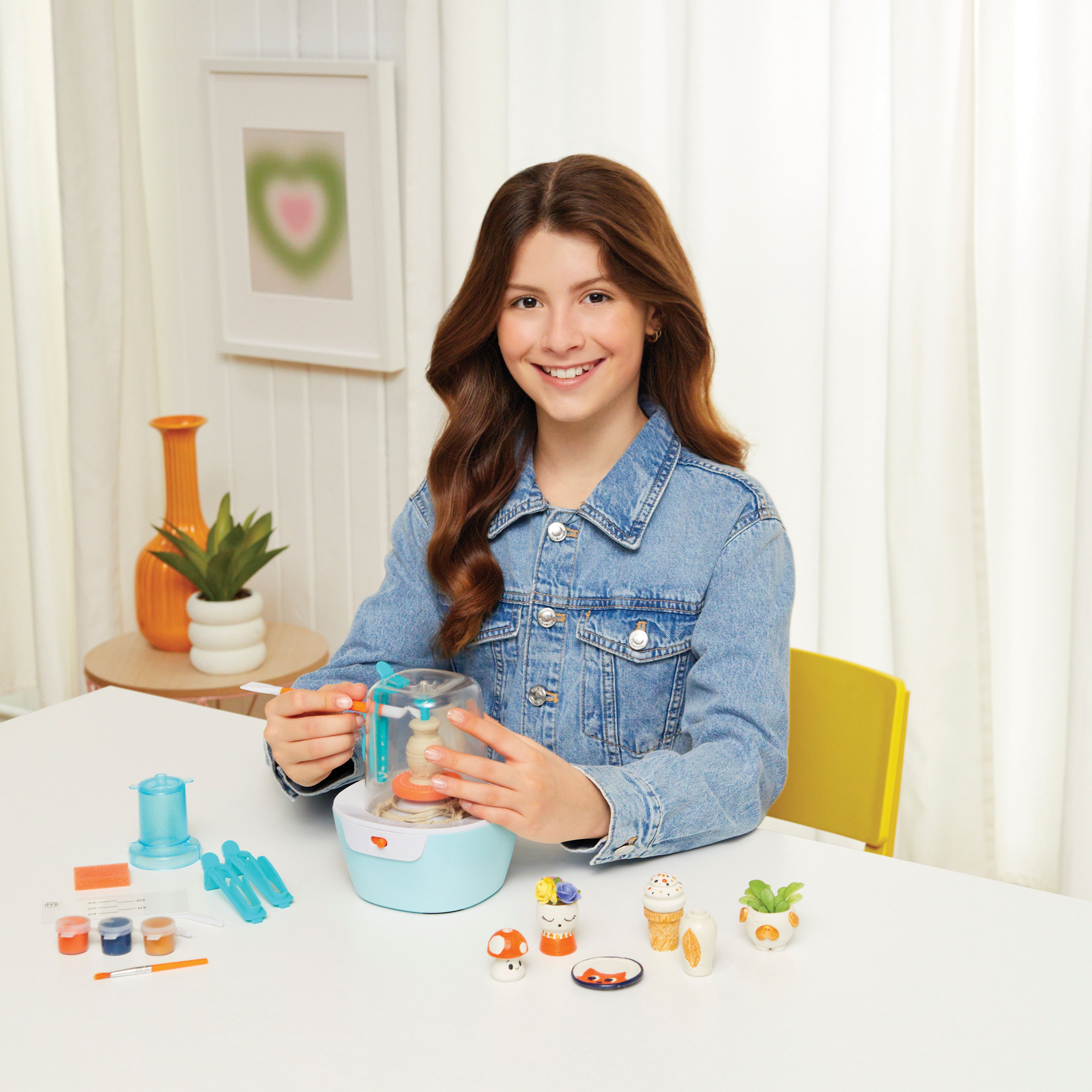 6 Pack: Make It Real™ Mini Pottery Studio