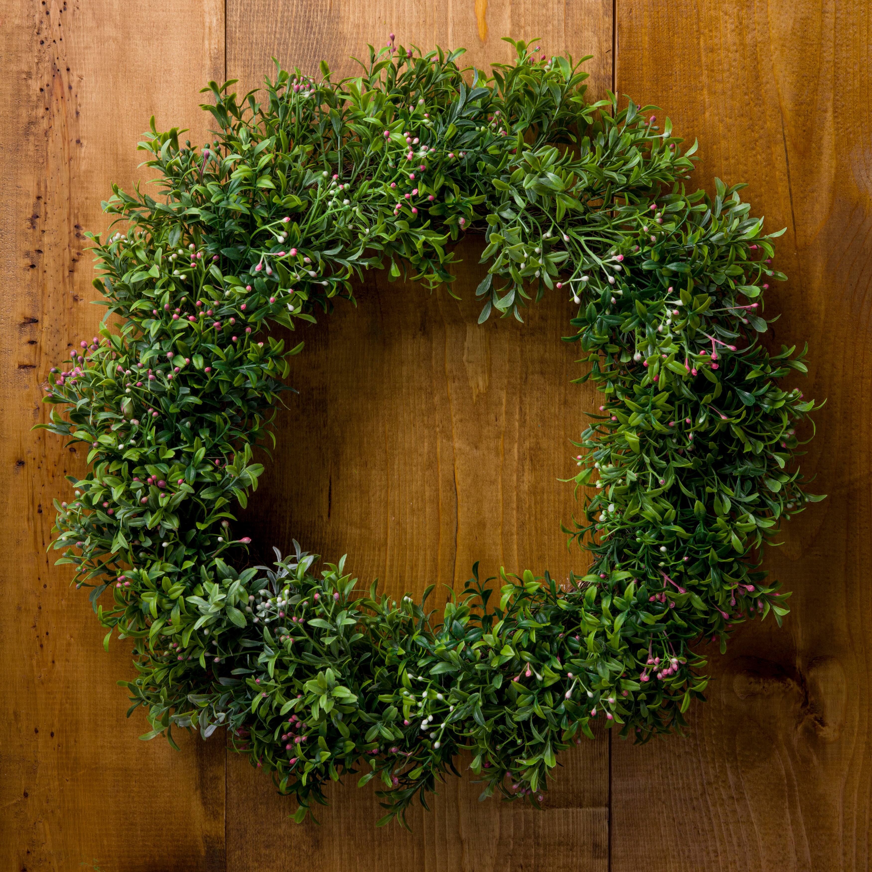 20&#x22; Pink Baby&#x27;s Breath Wreath by Ashland&#xAE;