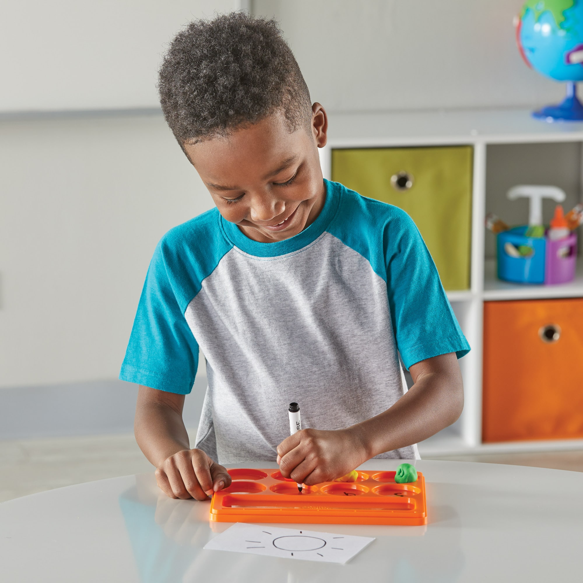 hand2mind Sound Segmenting Trays Set