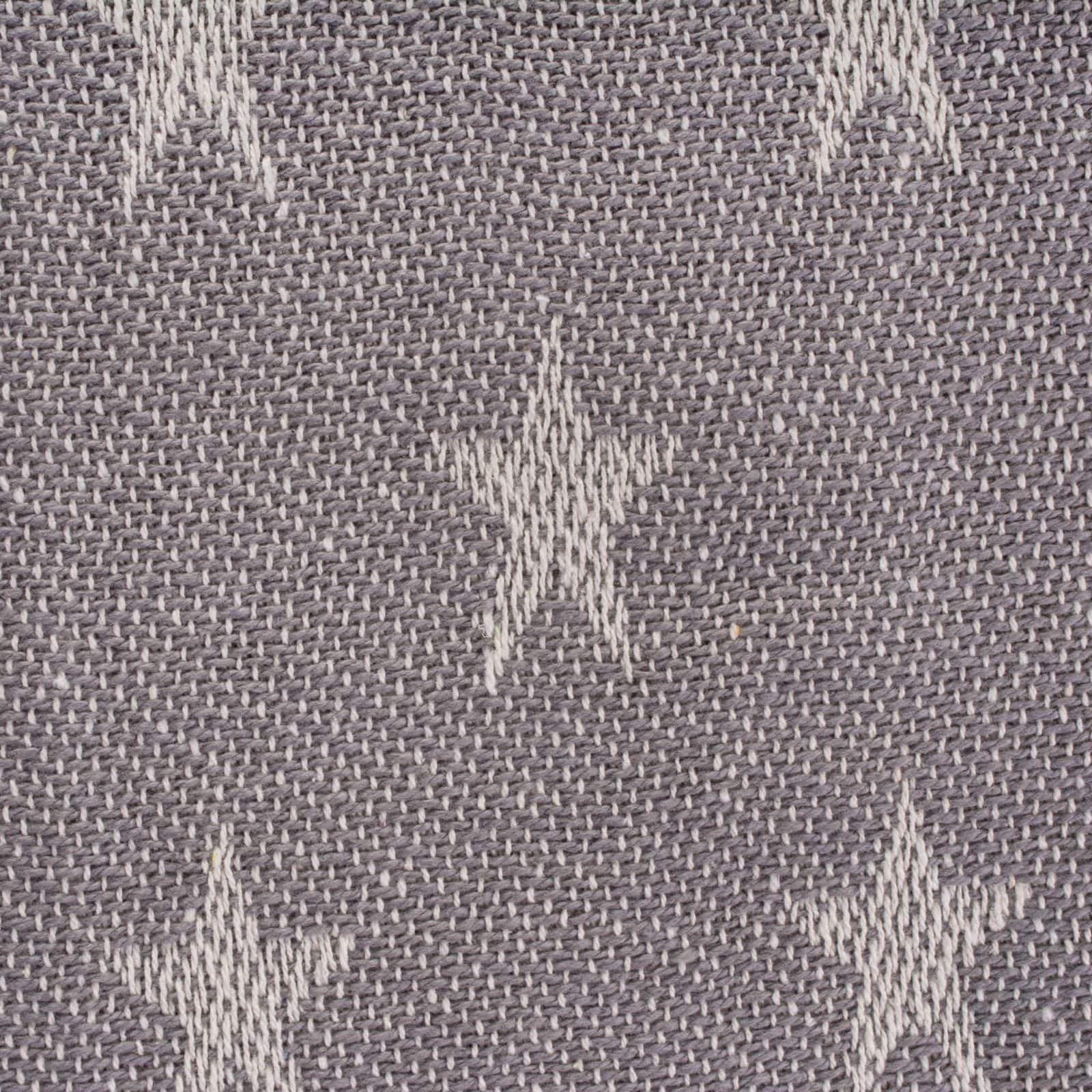 DII&#xAE; Gray Stars Throw