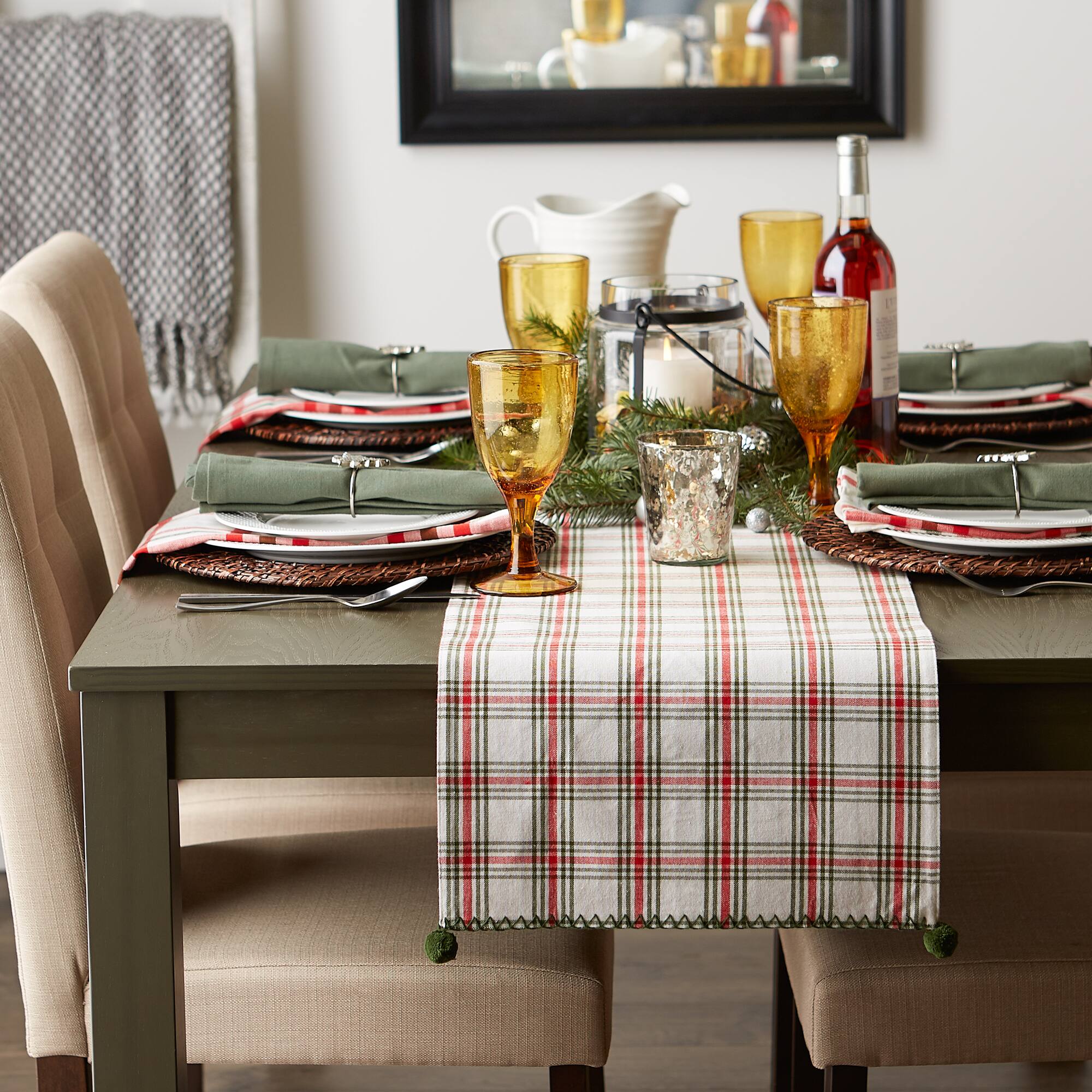 DII® 108" Jolly Tree Table Runner