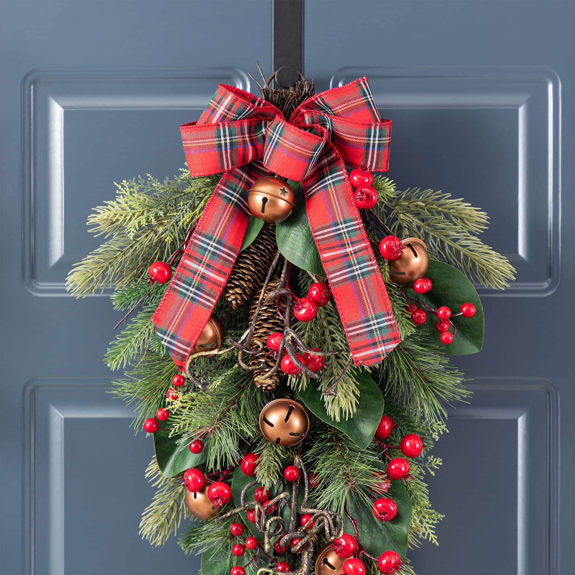 Glitzhome&#xAE; 28&#x22;H Christmas Bell, Pinecone &#x26; Berry Bow Teardrop