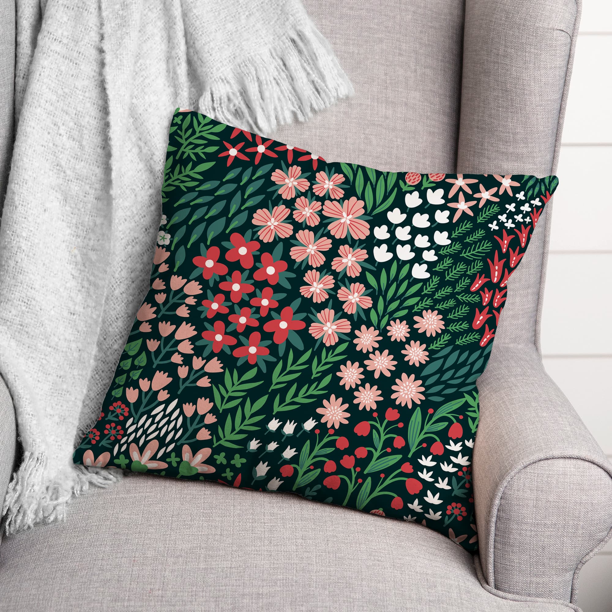 Floral Pattern Throw Pillow