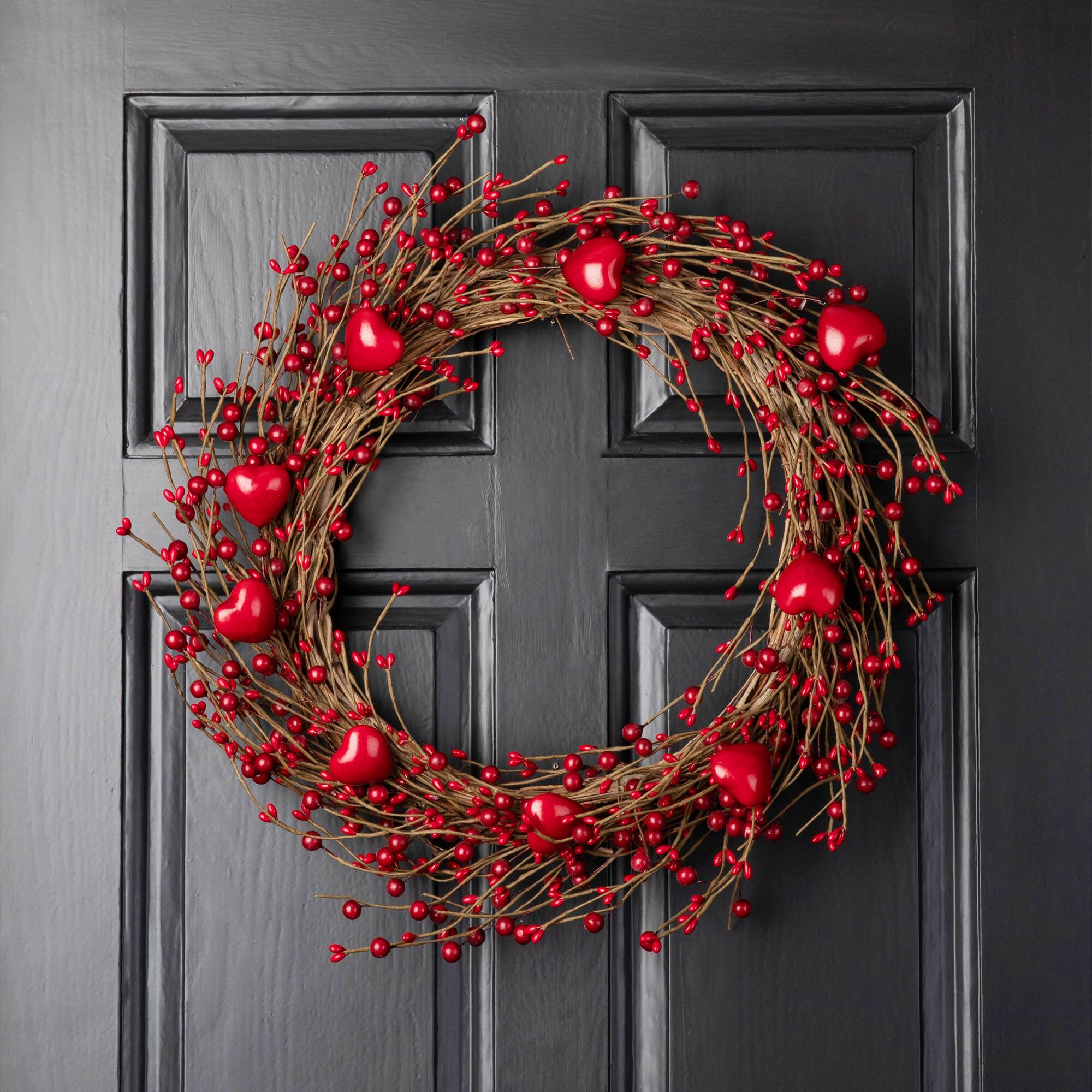 Glitzhome® 18" Valentine's Berry Wreath