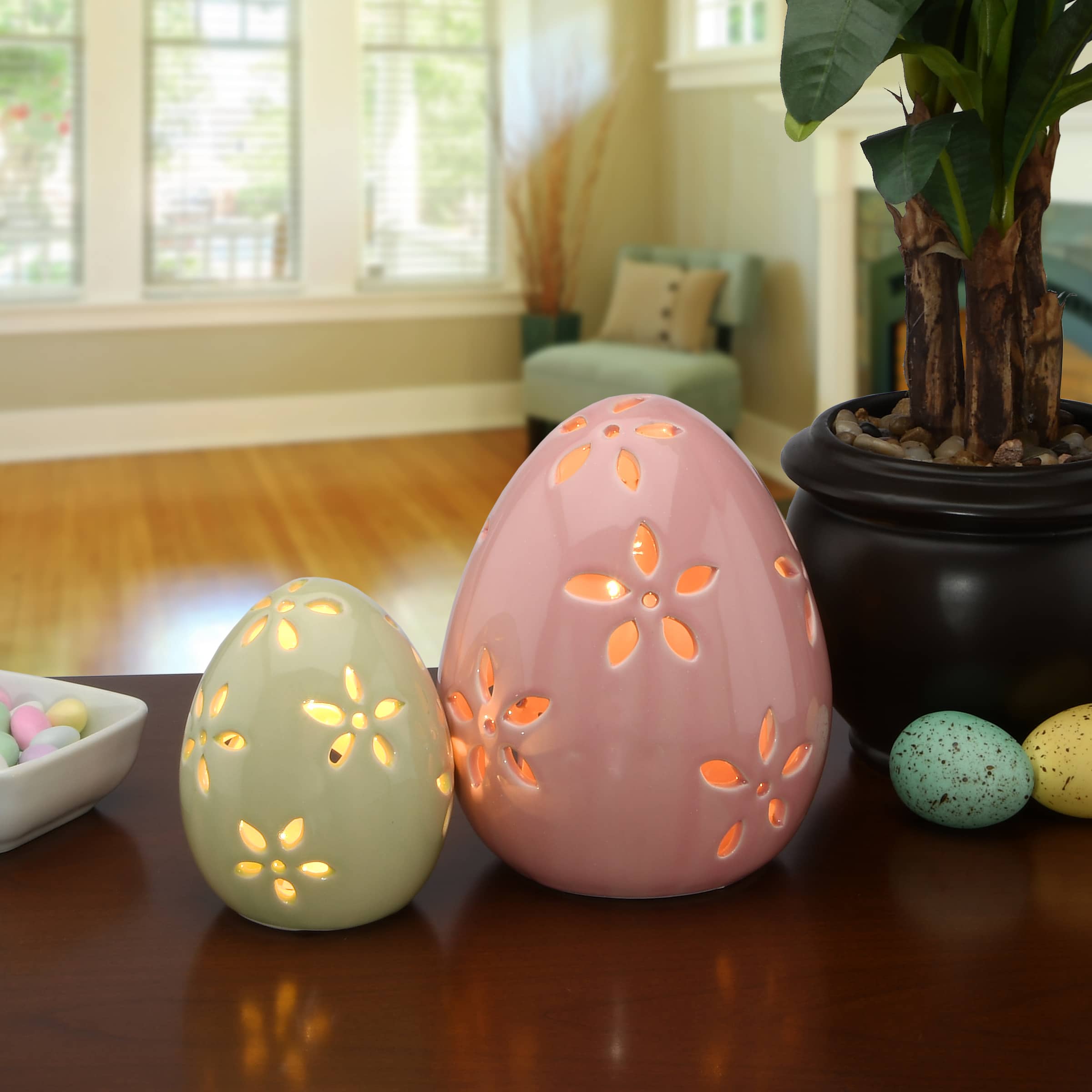 Pink &#x26; Green Pre-Lit Decorative Easter Egg Set