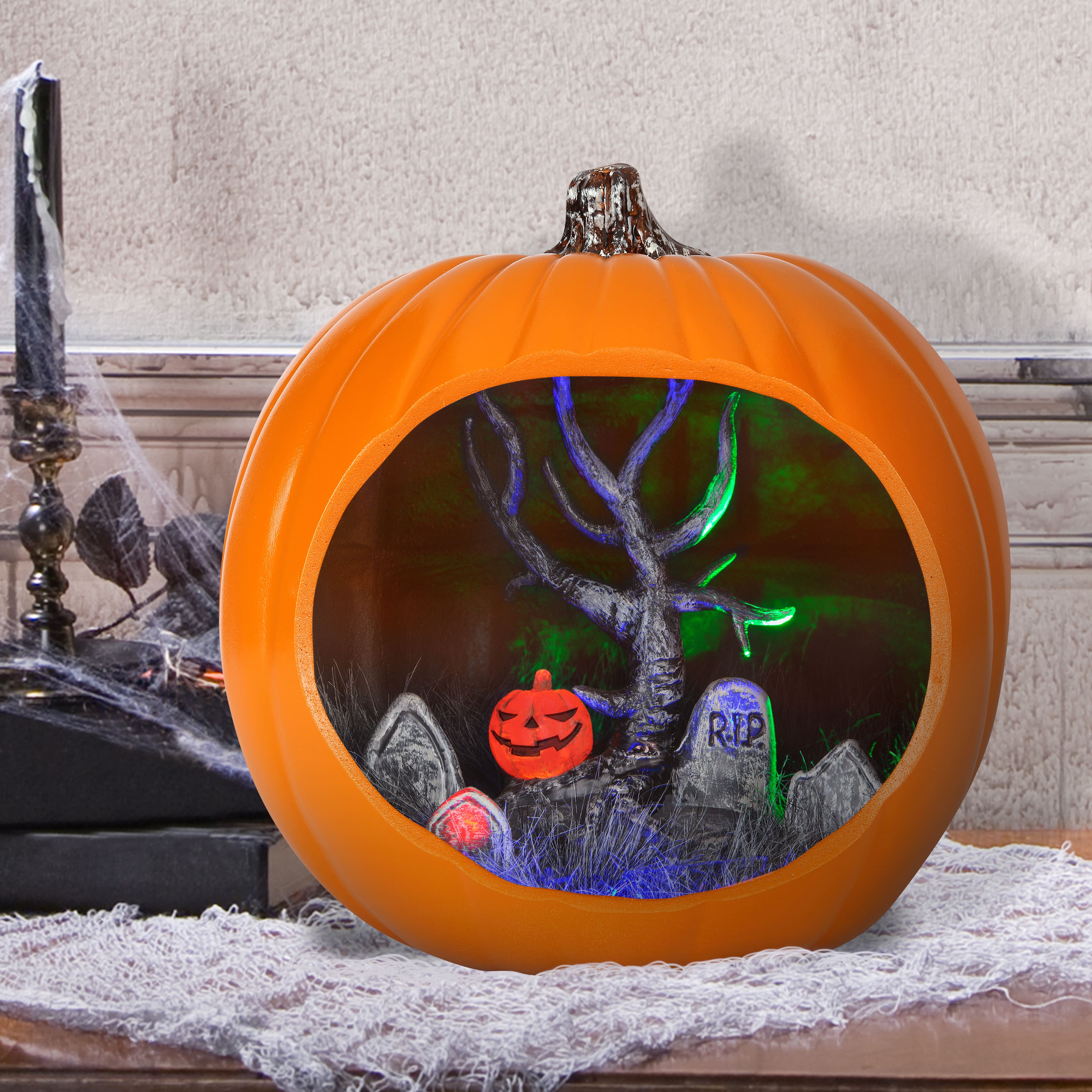 9&#x22; Orange Diorama Pumpkin by Ashland&#xAE;