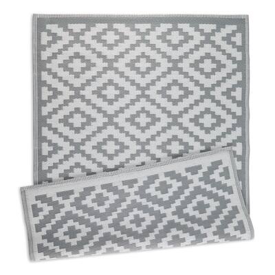 DII® Mesa Diamonds Outdoor Rug, 4ft. x 6ft. | Michaels