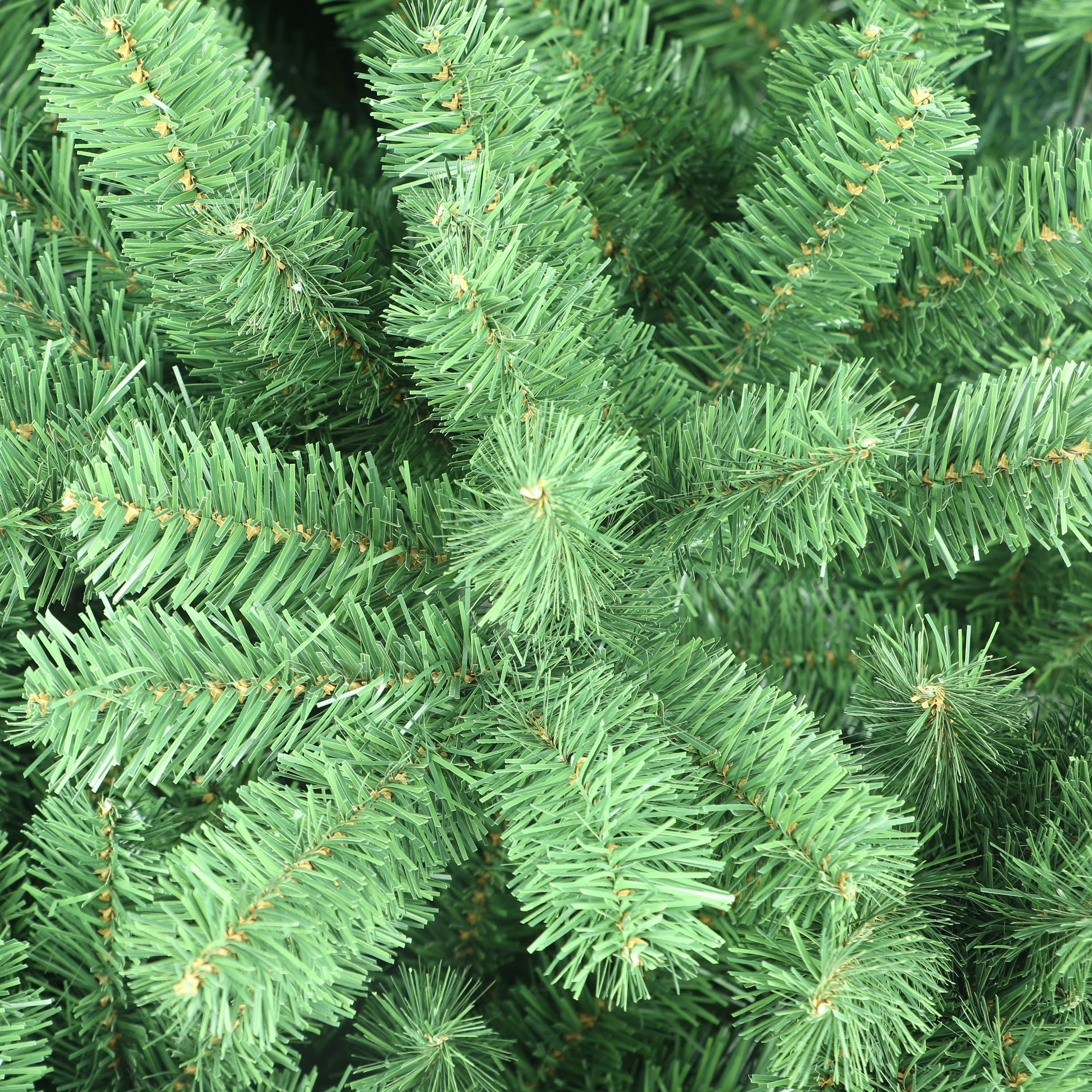 6 Pack: 4.5ft. Unlit Vermont Spruce Artificial Christmas Tree