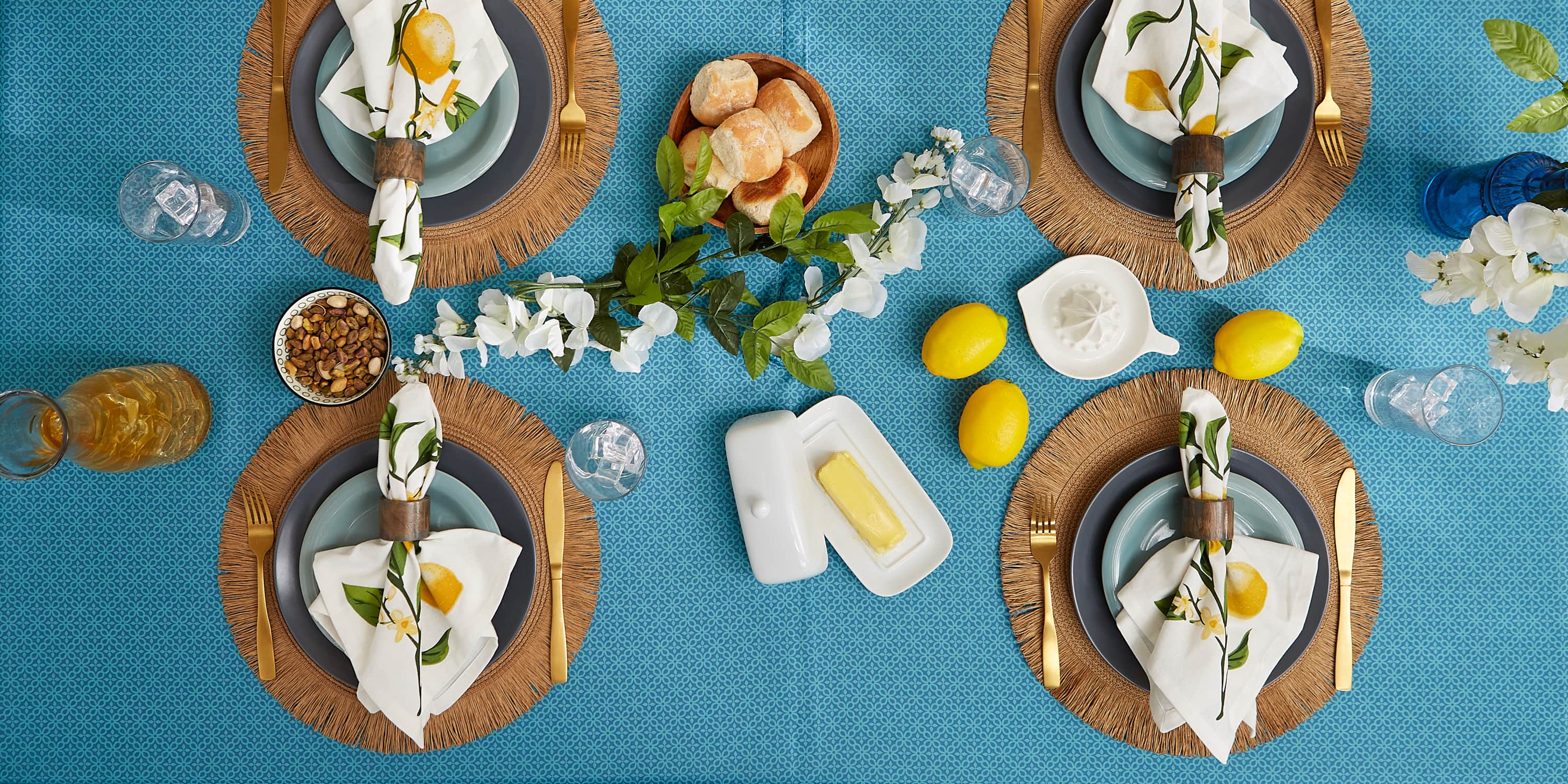 DII&#xAE; Storm Blue Tonal Lattice Print Outdoor Tablecloth with Zipper, 60x84