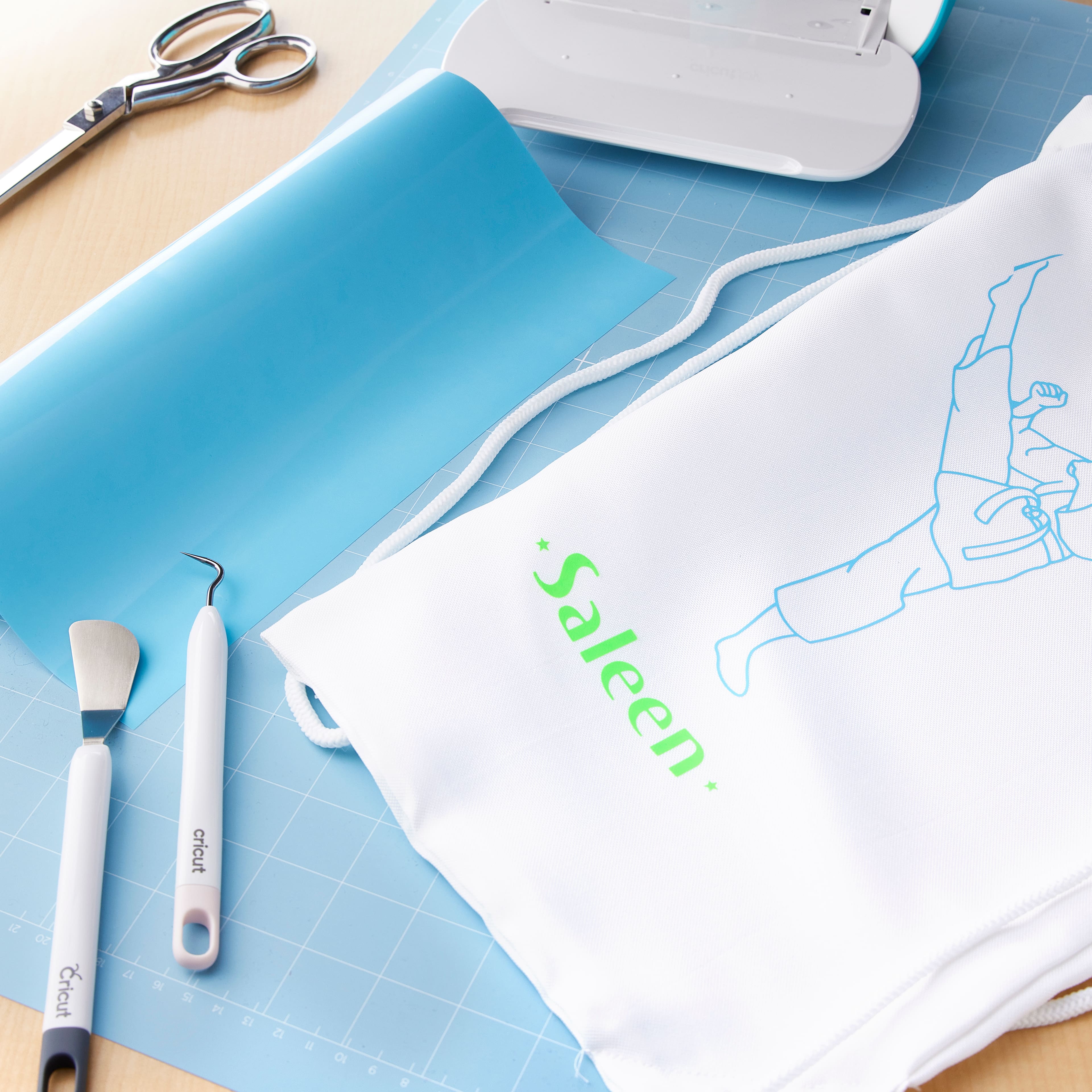 9 Pack: Cricut&#xAE; SportFlex Iron-On&#x2122;