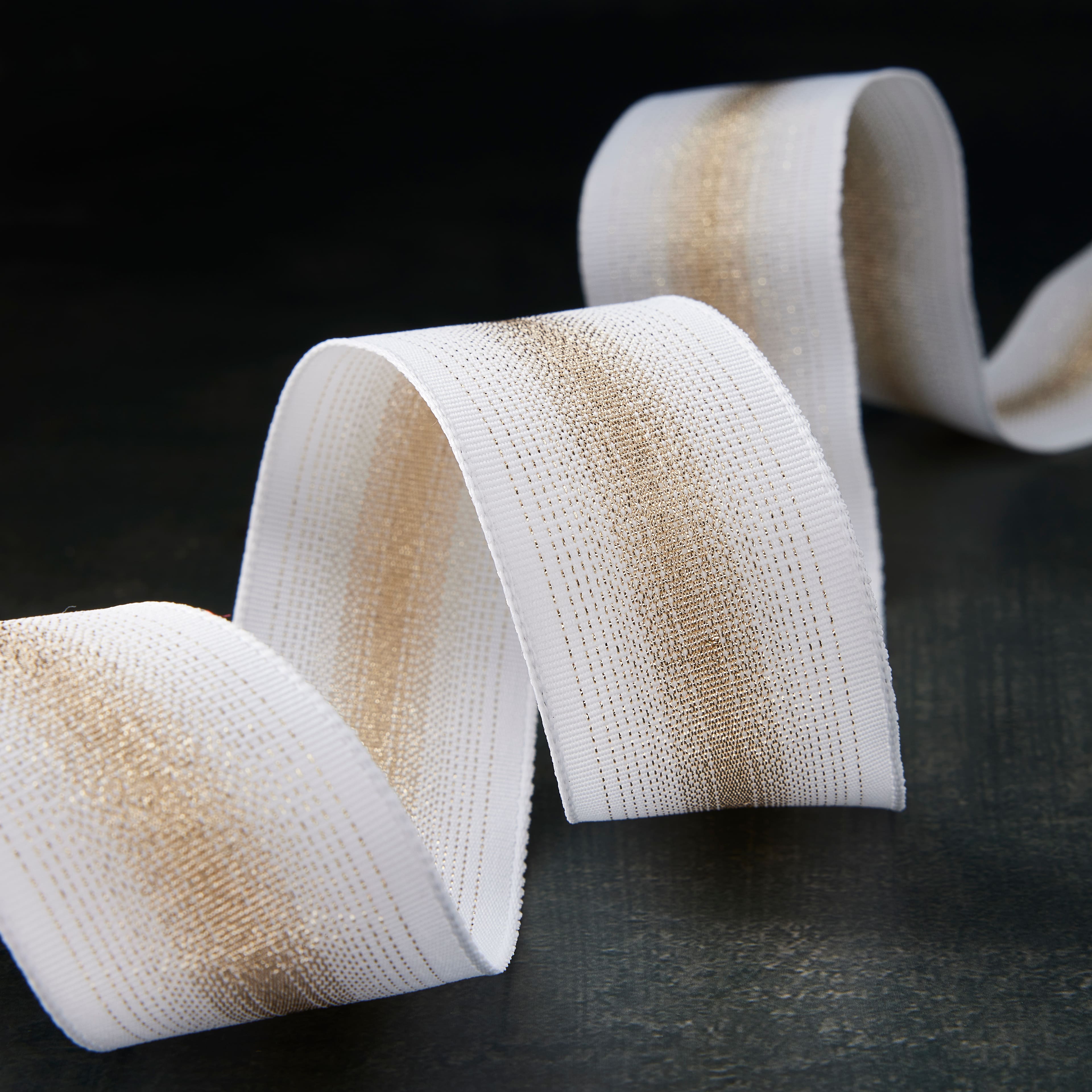 1.5&#x22; x 3yd. Metallic Wired Ombre Ribbon by Celebrate It&#x2122;
