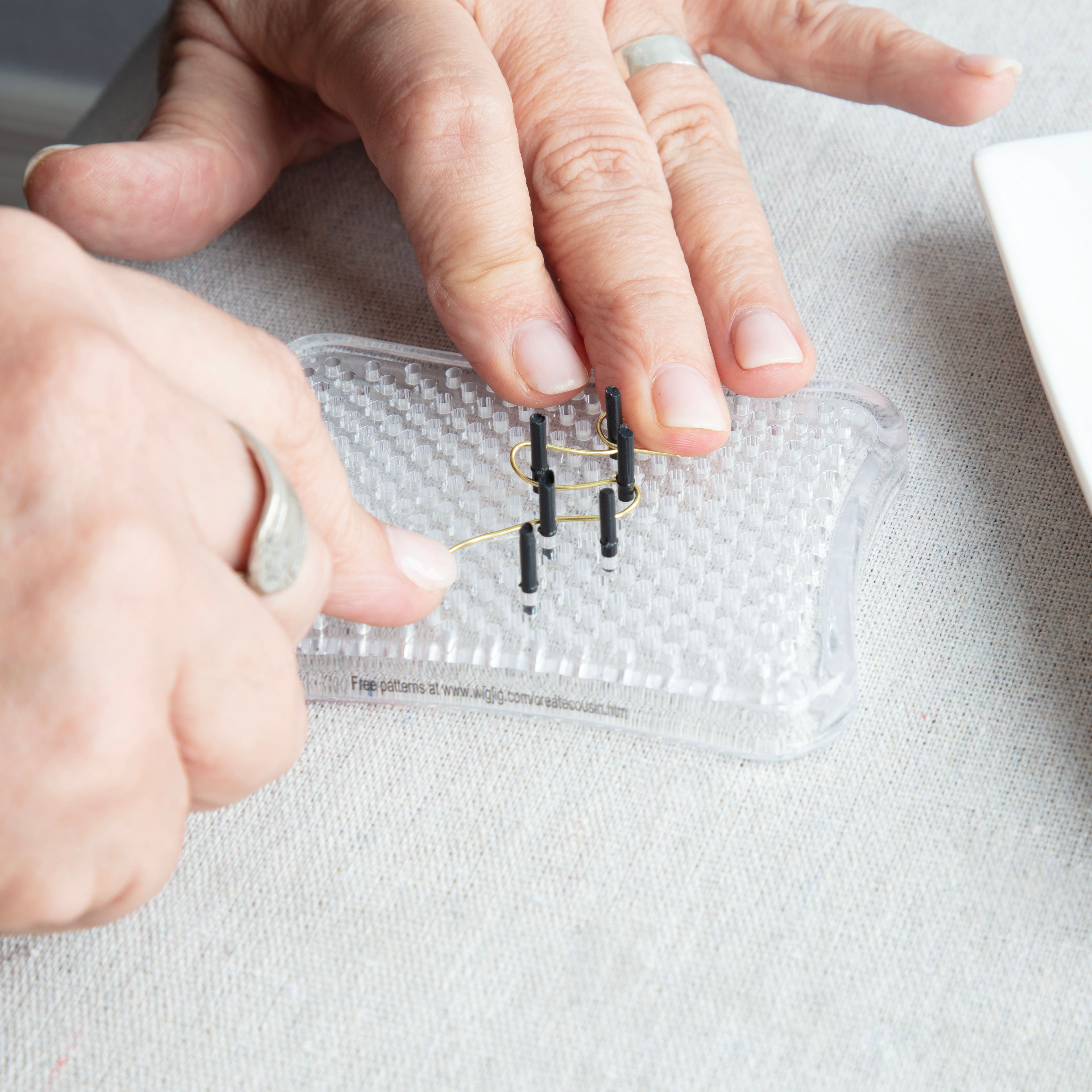 Cousin™ DIY Wire Jig