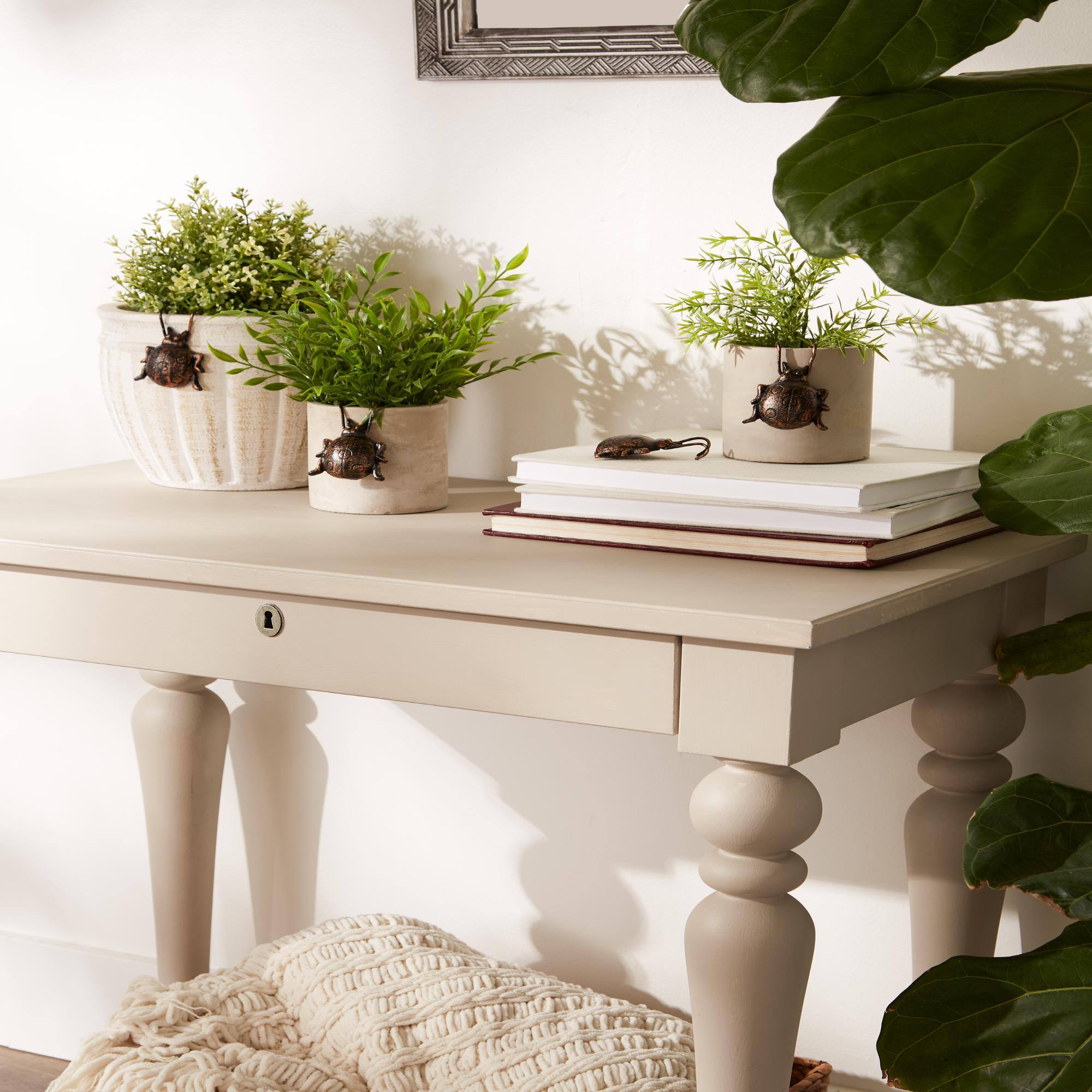 4" Ladybug Cast Iron Pot Hanger, 4ct.