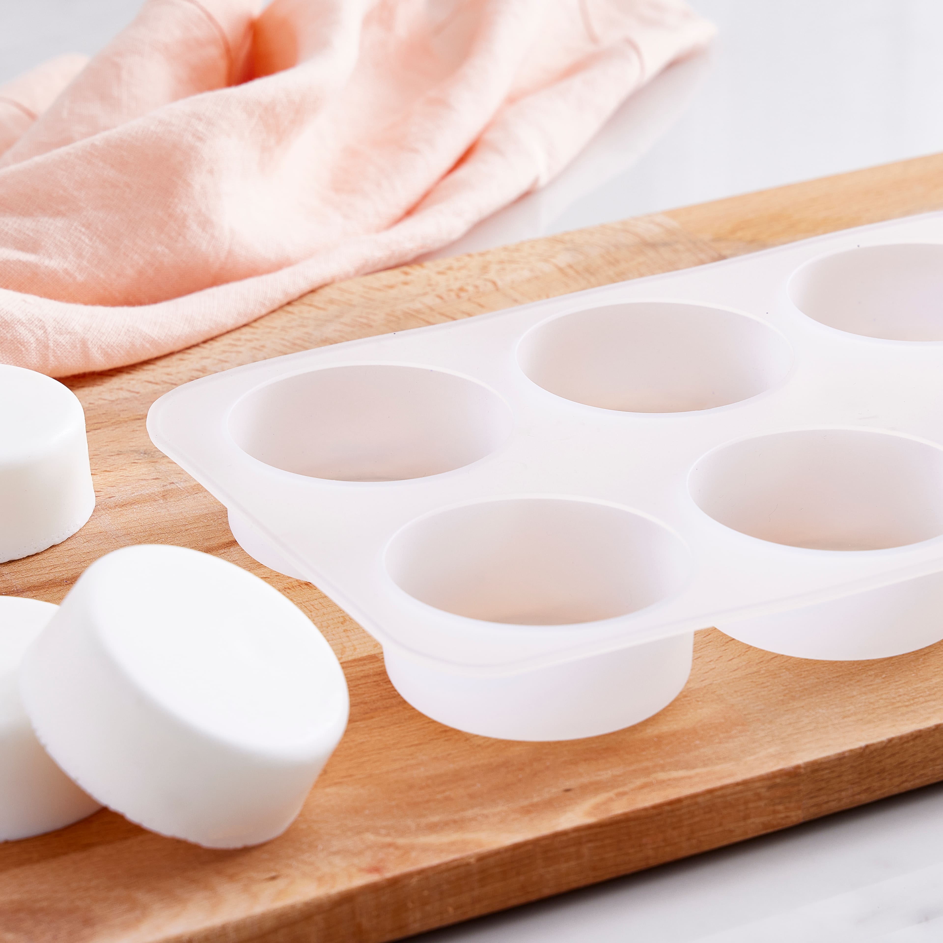 Moule pour savon en silicone rond Sérénité simple d’ArtMinds