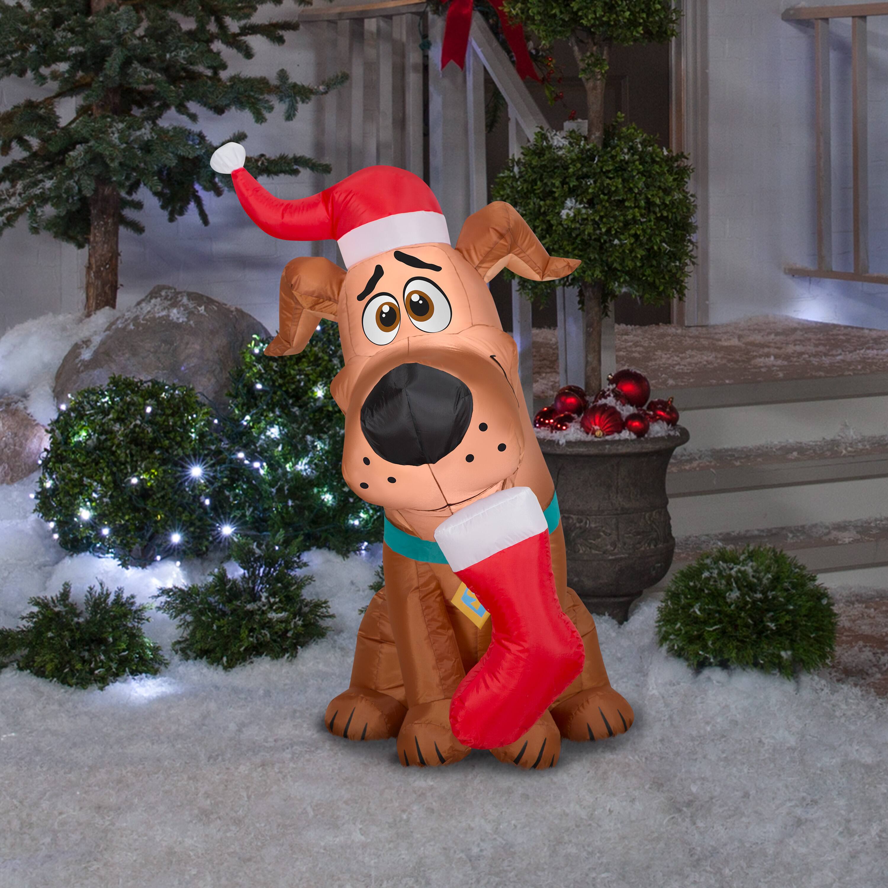 Airblown Puppy Scoob With Stocking Inflatable
