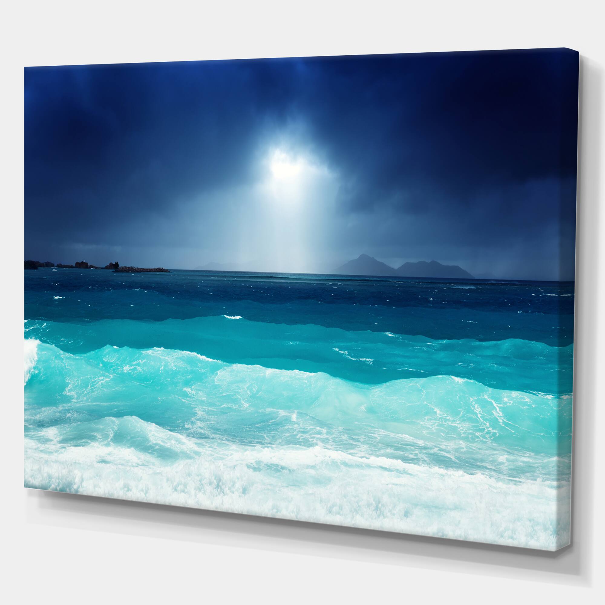 Designart - Neon Sea Waves under Dark Sky - Sea & Shore Photographic on wrapped Canvas