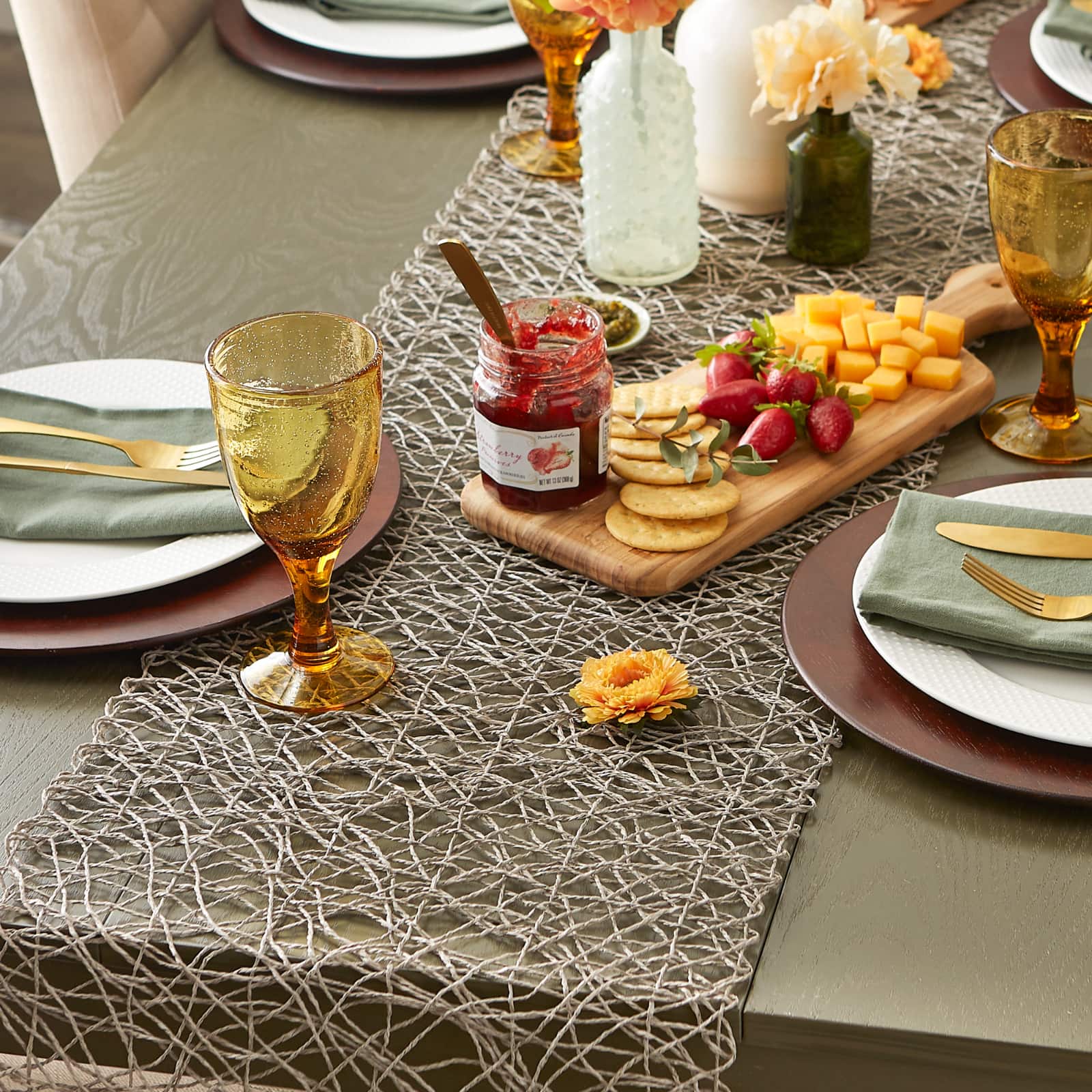 DII® 72" Woven Paper Table Runner
