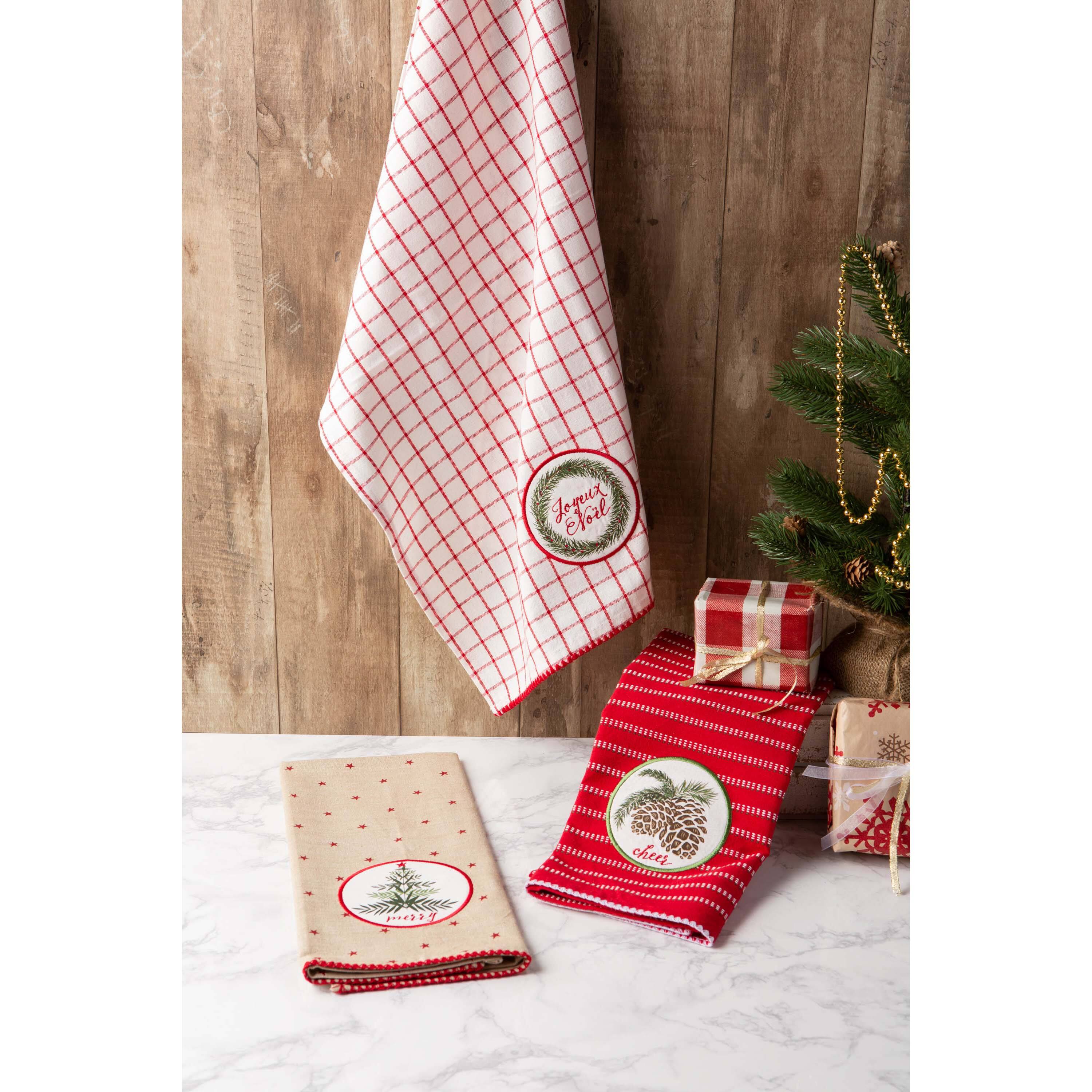 DII® Assorted Noel Embellished Dishtowel Set