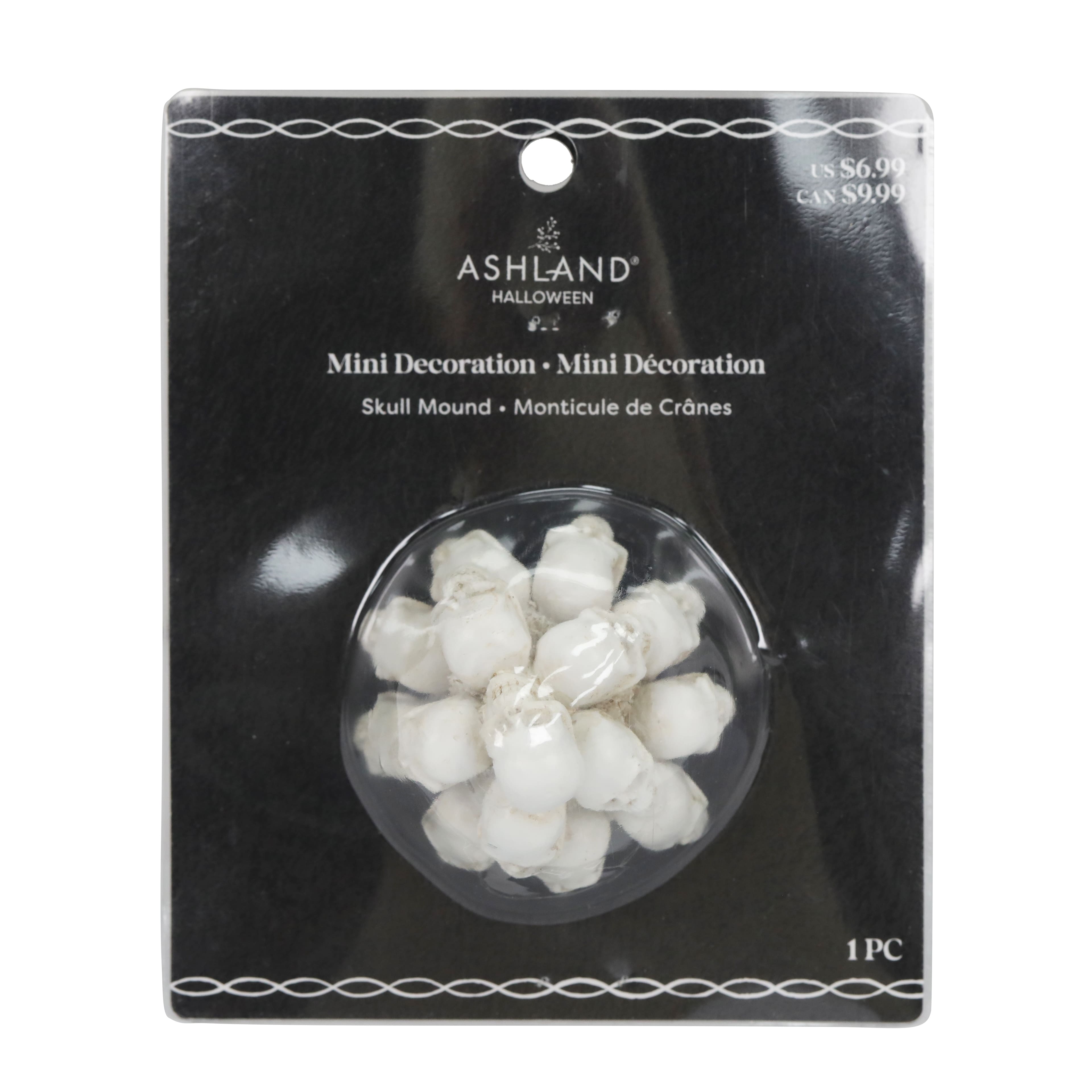 Mini Skull Mound by Ashland&#xAE;