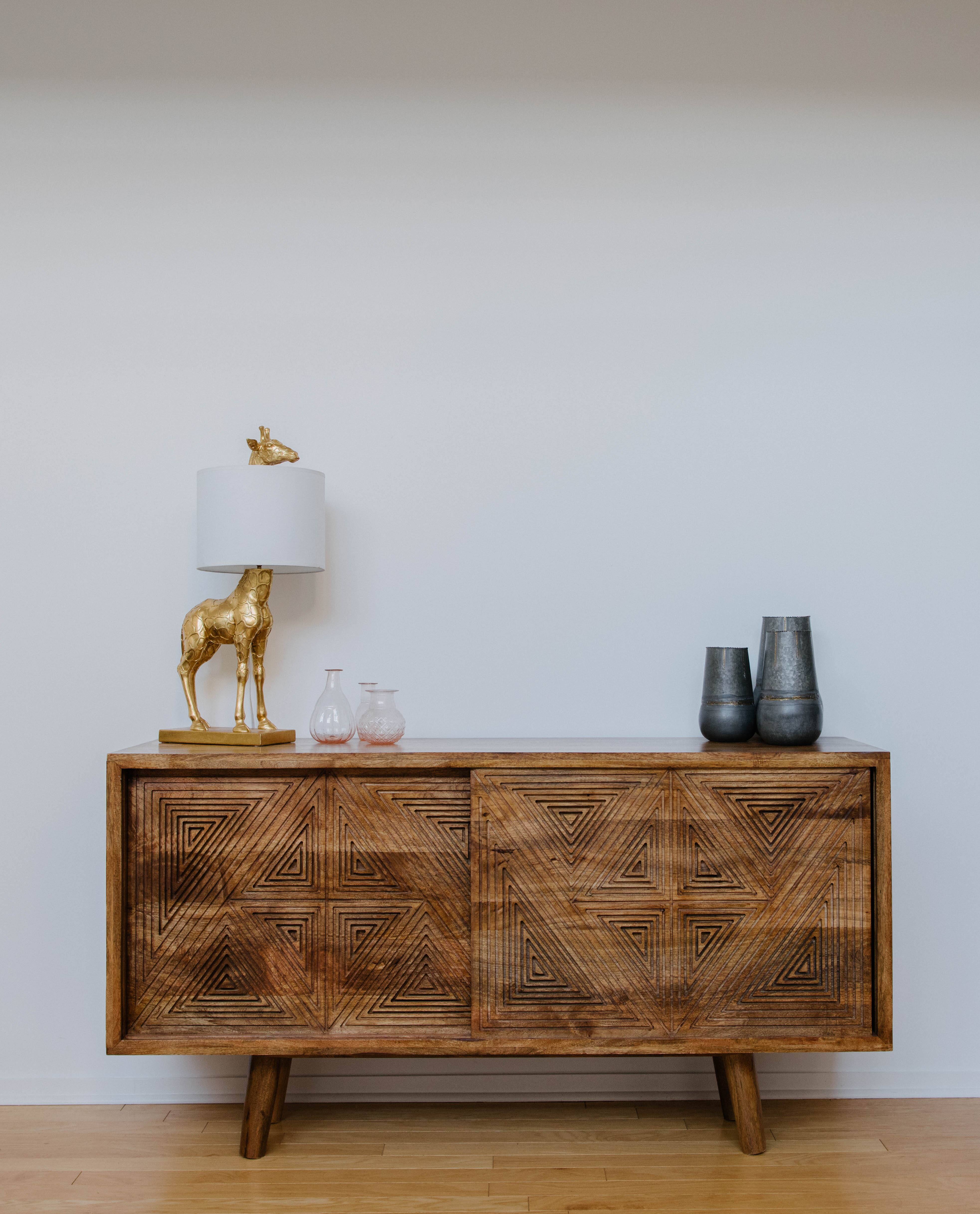 Hello Honey® 27.8" Gold Giraffe Lamp with Linen Shade