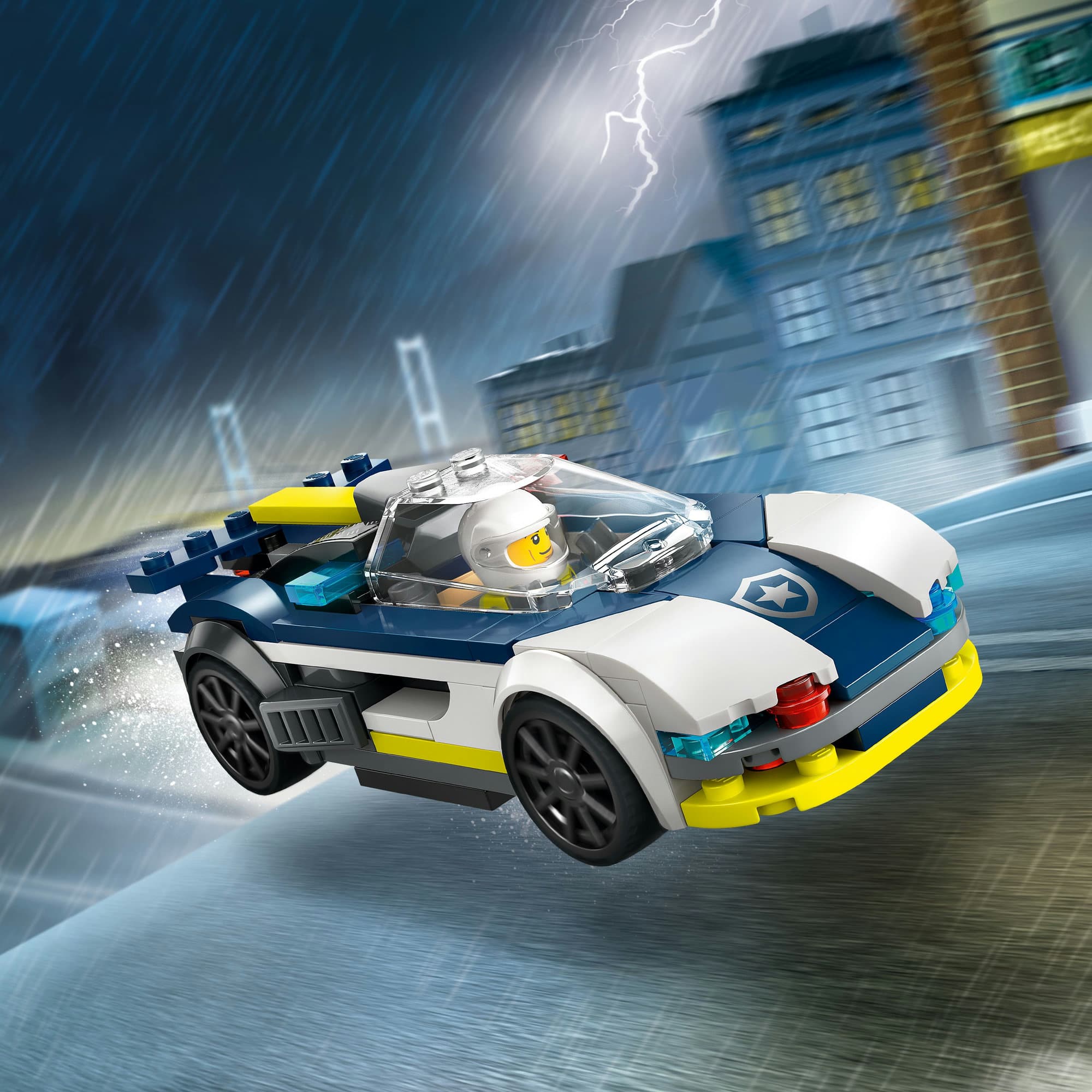 LEGO&#xAE; City Police Car and Muscle Car Chase Set 60415