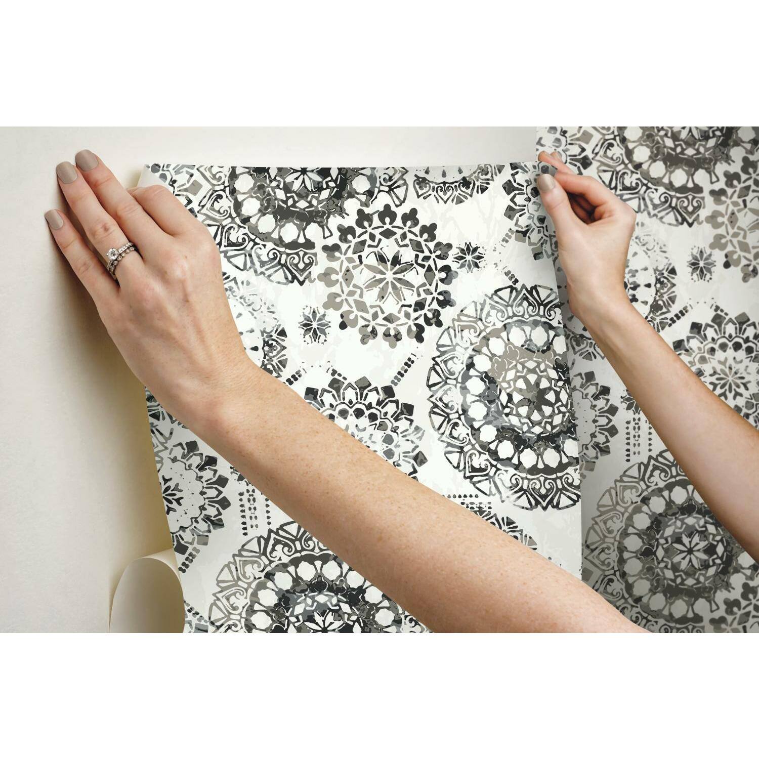 RoomMates Bohemian Medallion Peel & Stick Wallpaper