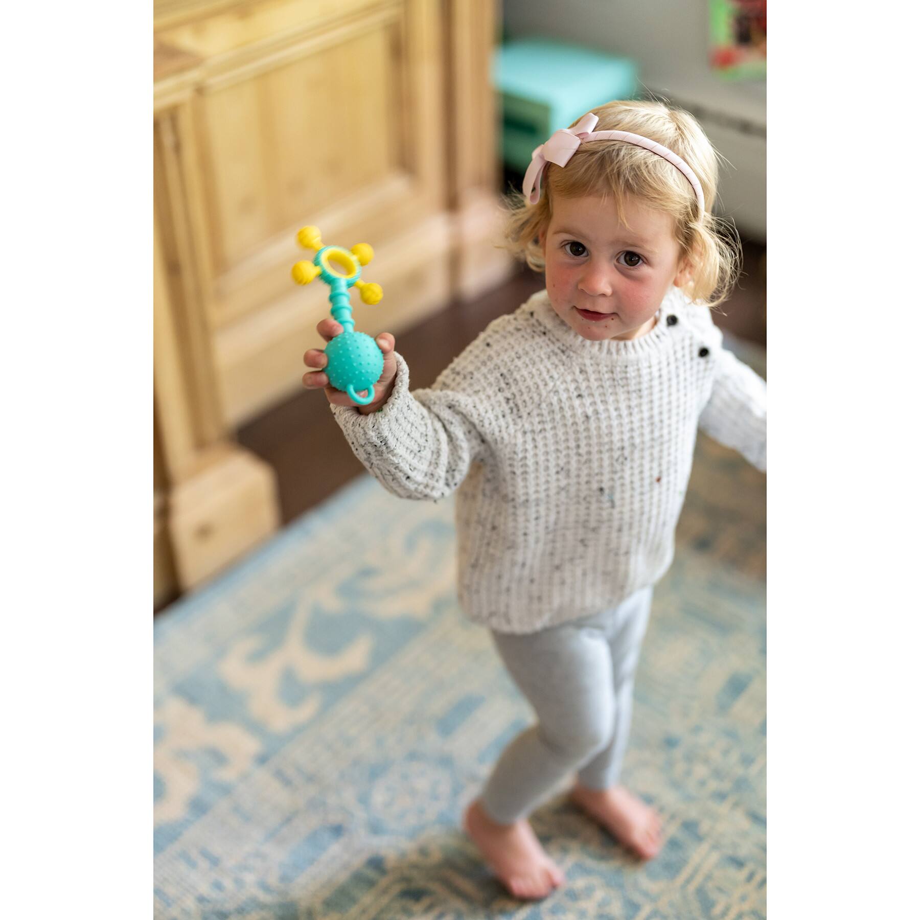 Mobi Gumlii® Silicone Teether with Attachable Rattle