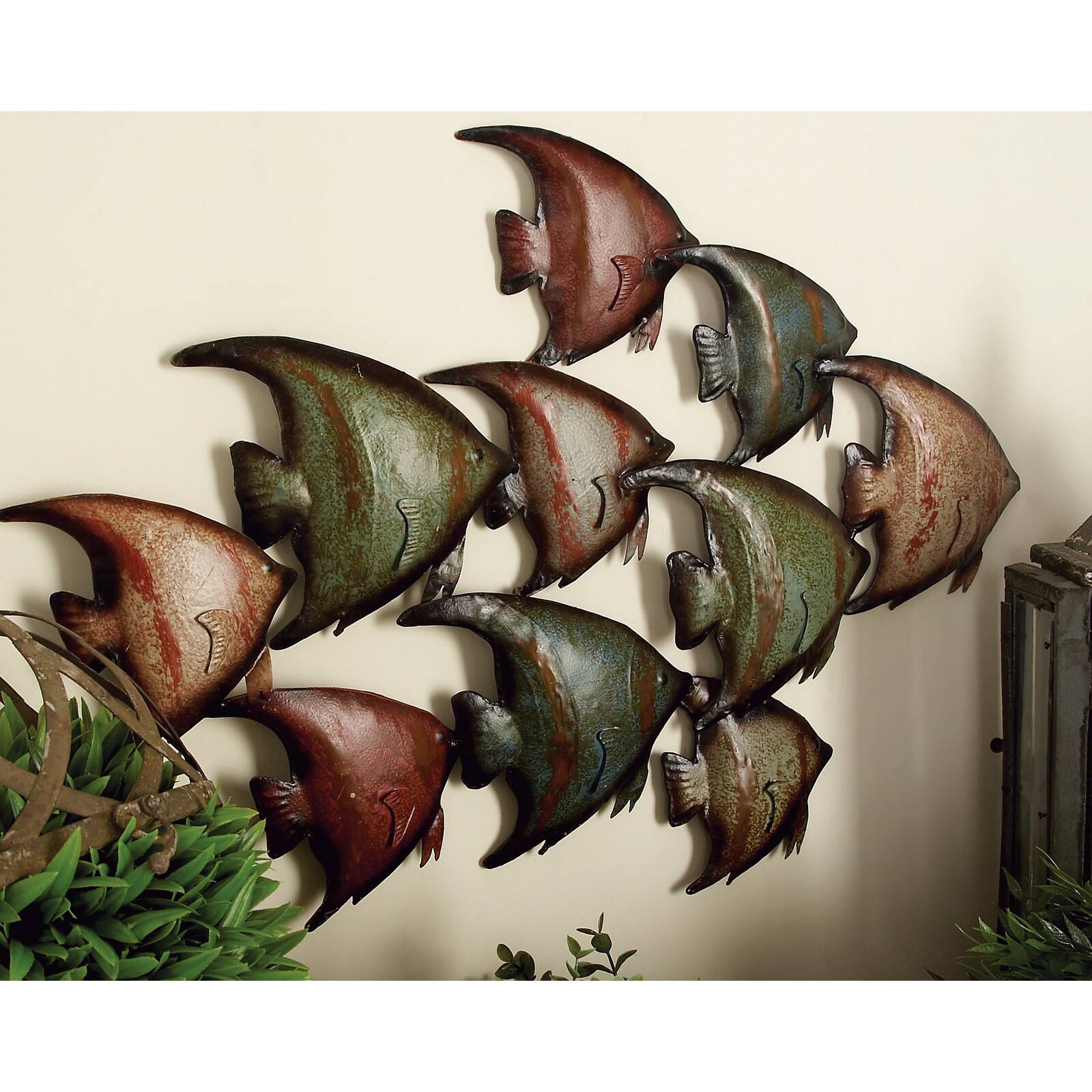 Multicolor Metal Coastal Fish Wall D&#xE9;cor