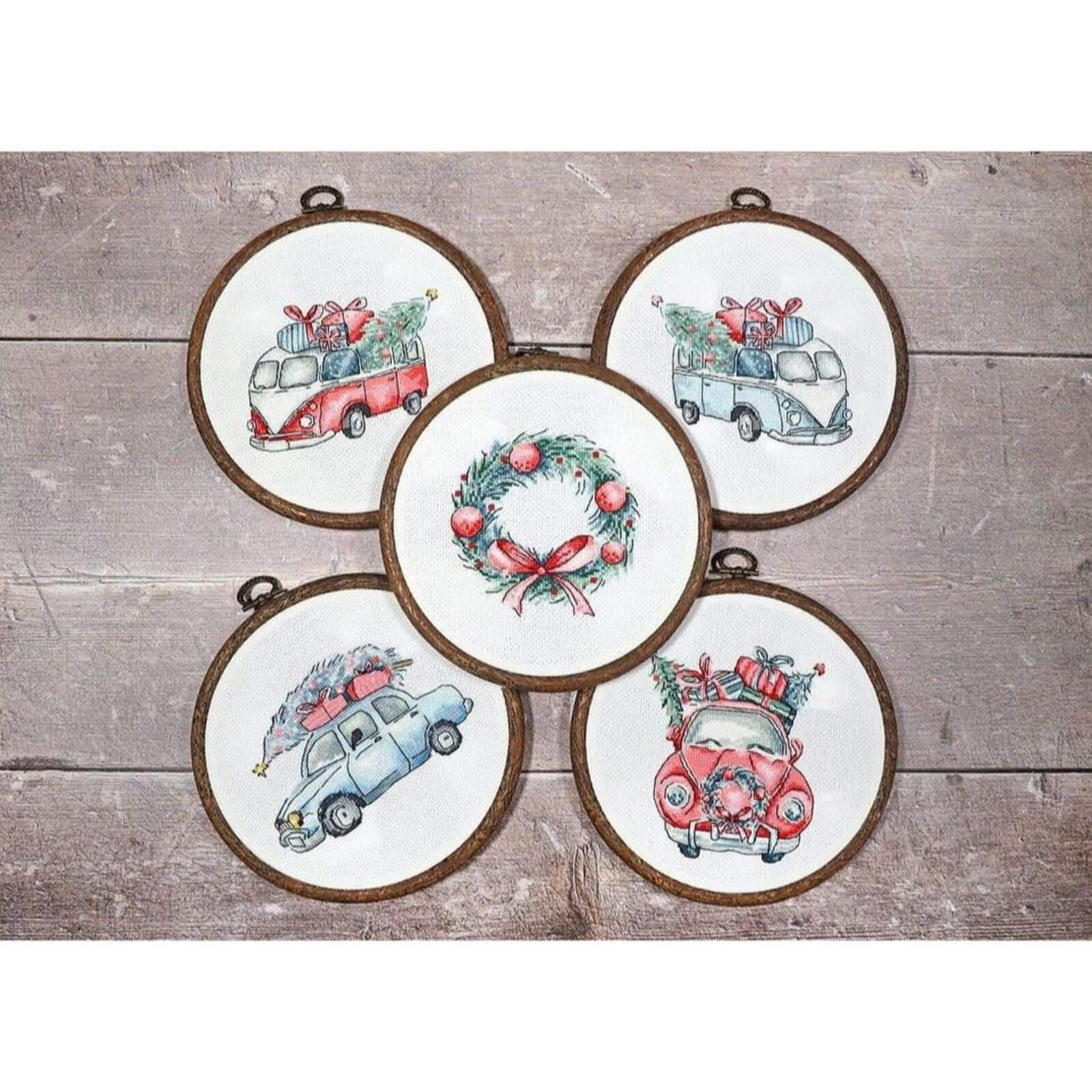 Letistitch Christmas Retro Cars Kit Counted Cross Stitch Kit