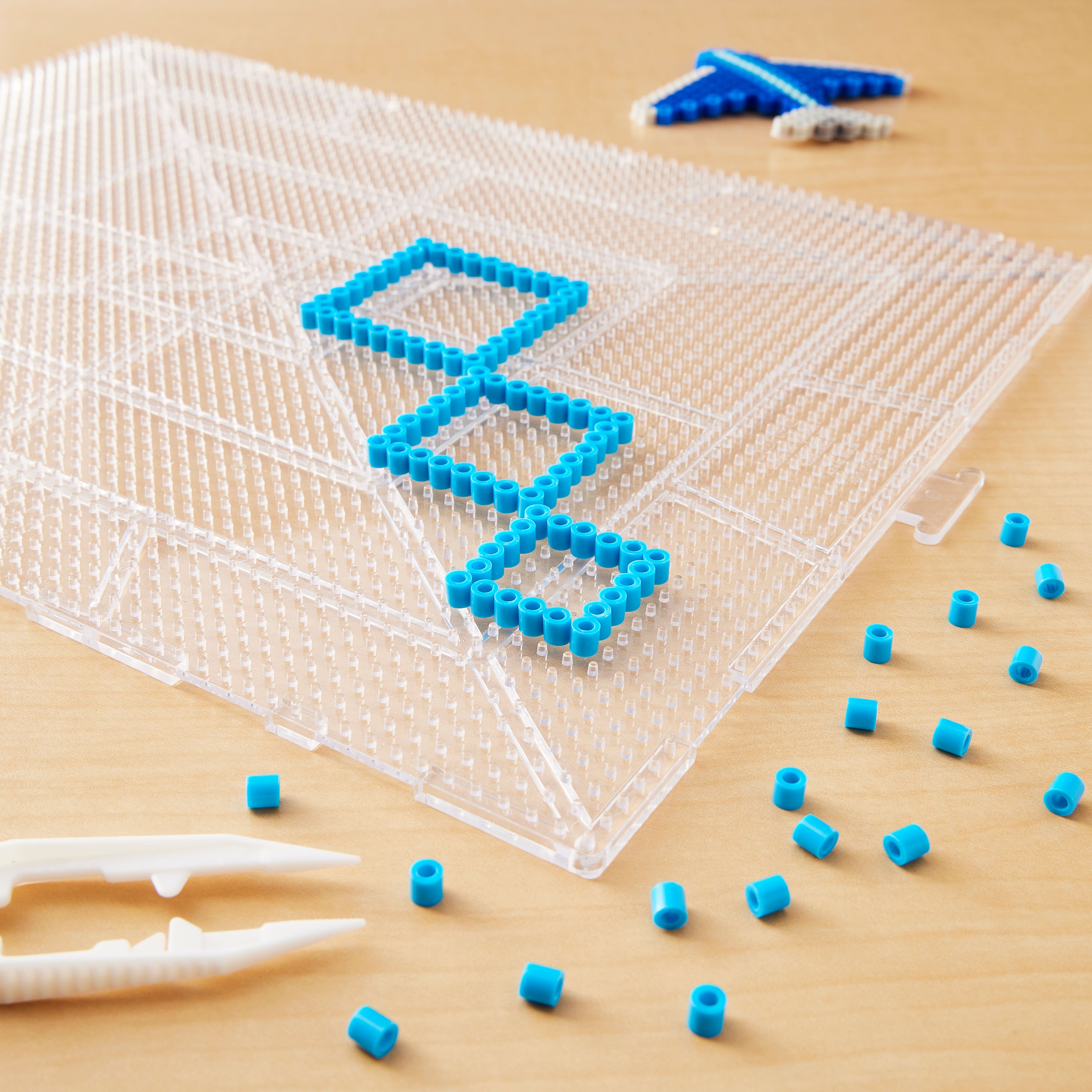 Perler Super Sized Pegboard, Clear : : Toys & Games