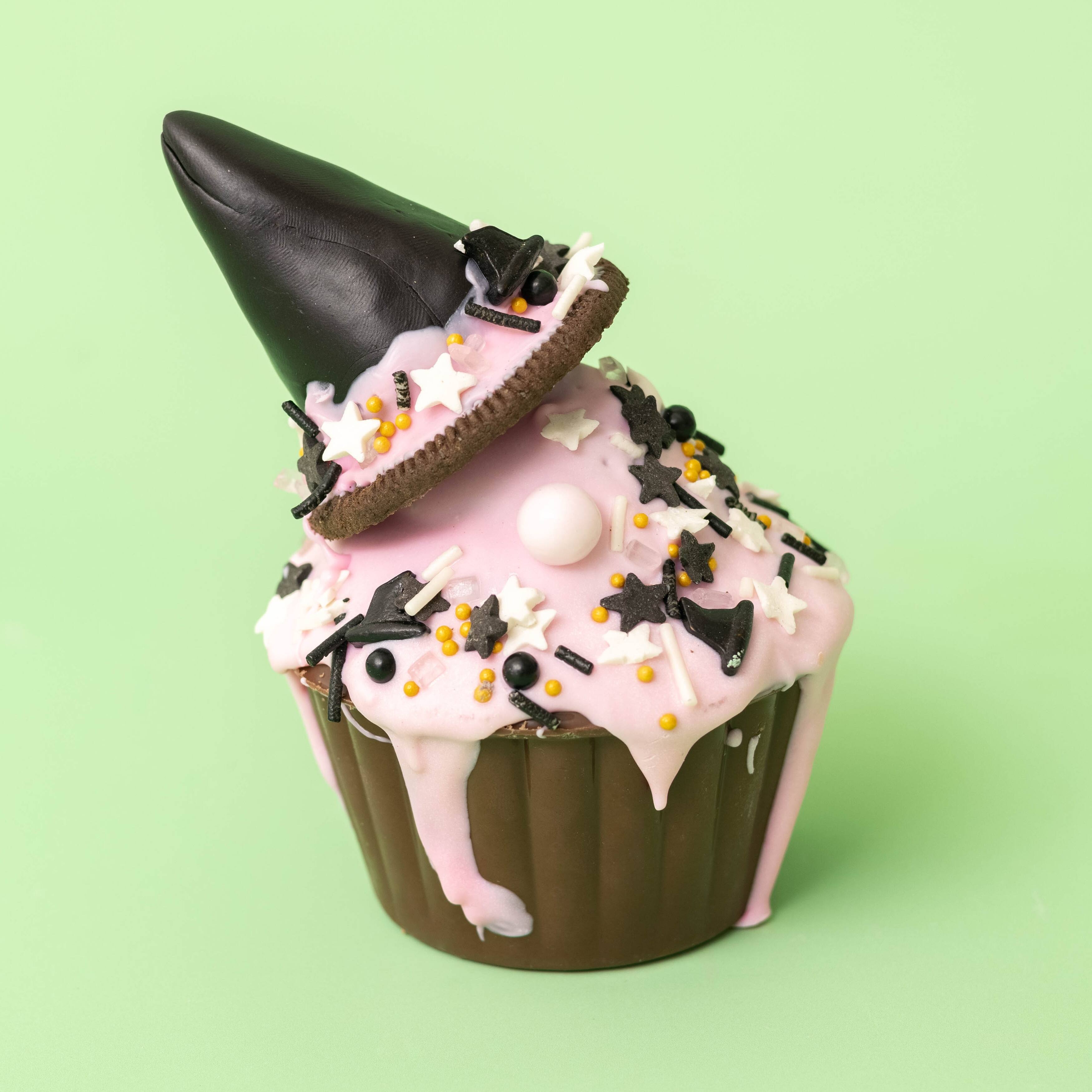 KaBoom Chocolaka Mini Chocolate Cupcake Pi&#xF1;ata Mold
