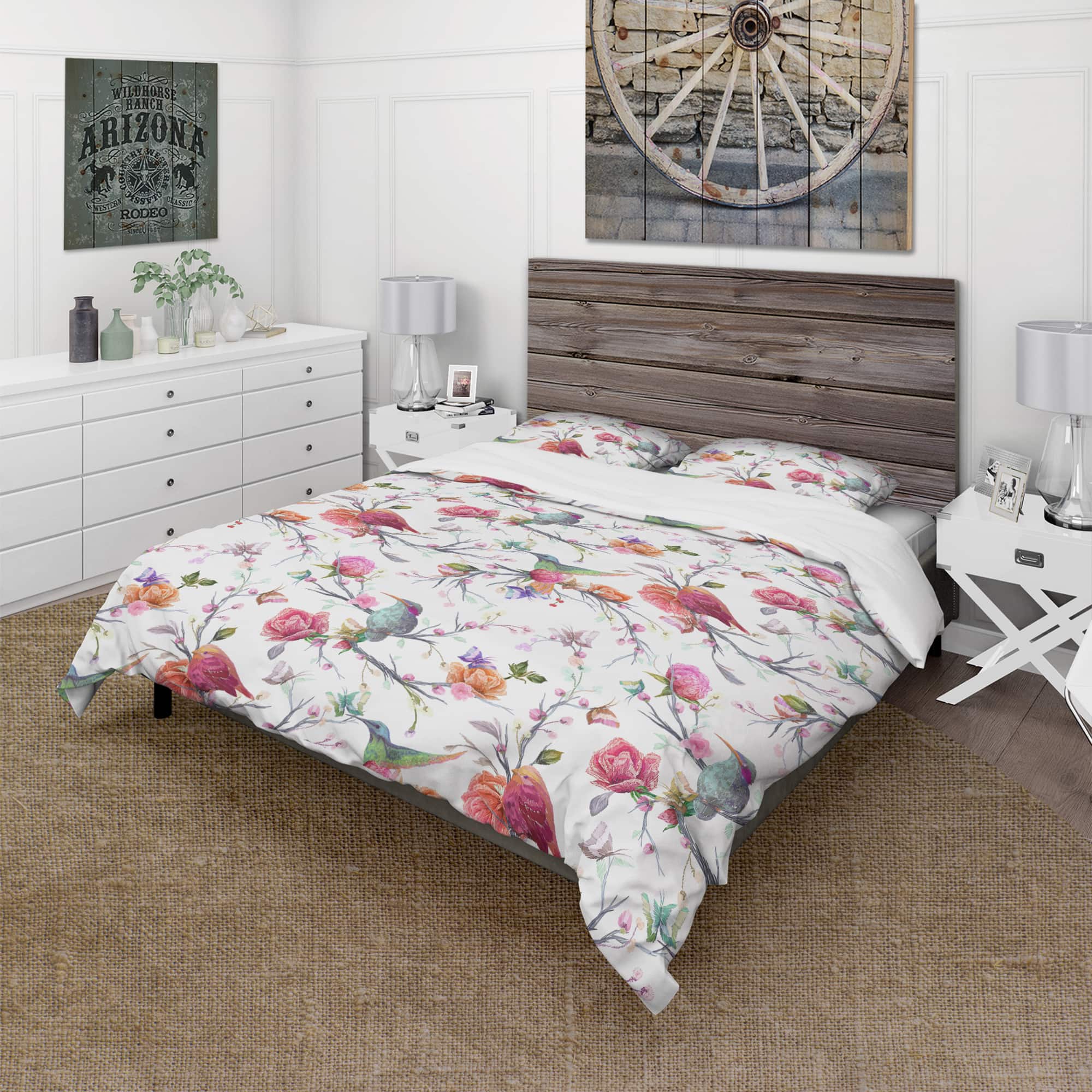 Designart &#x27;Vintage Pattern: Bird, Flowers, Leaves&#x27; Farmhouse Bedding Set - Duvet Cover &#x26; Shams