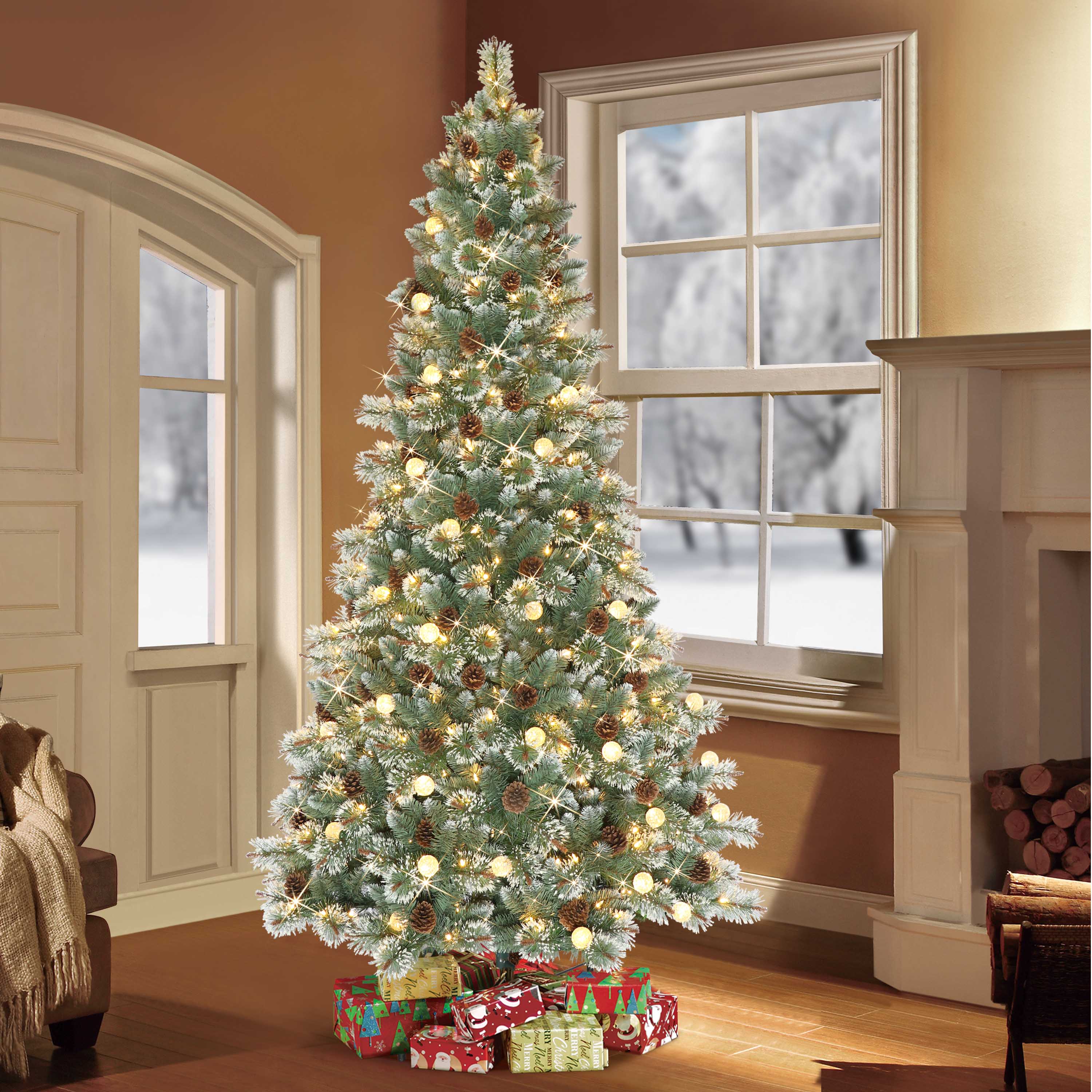 7.5ft. PreLit Carolina Pine Artificial Christmas Tree, Warm White LED